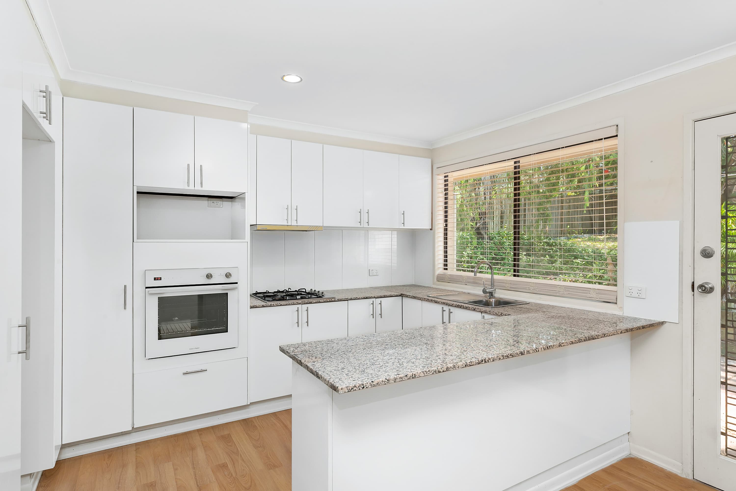 30 Currawong Drive, Birkdale, Birkdale - Thumbnail 6
