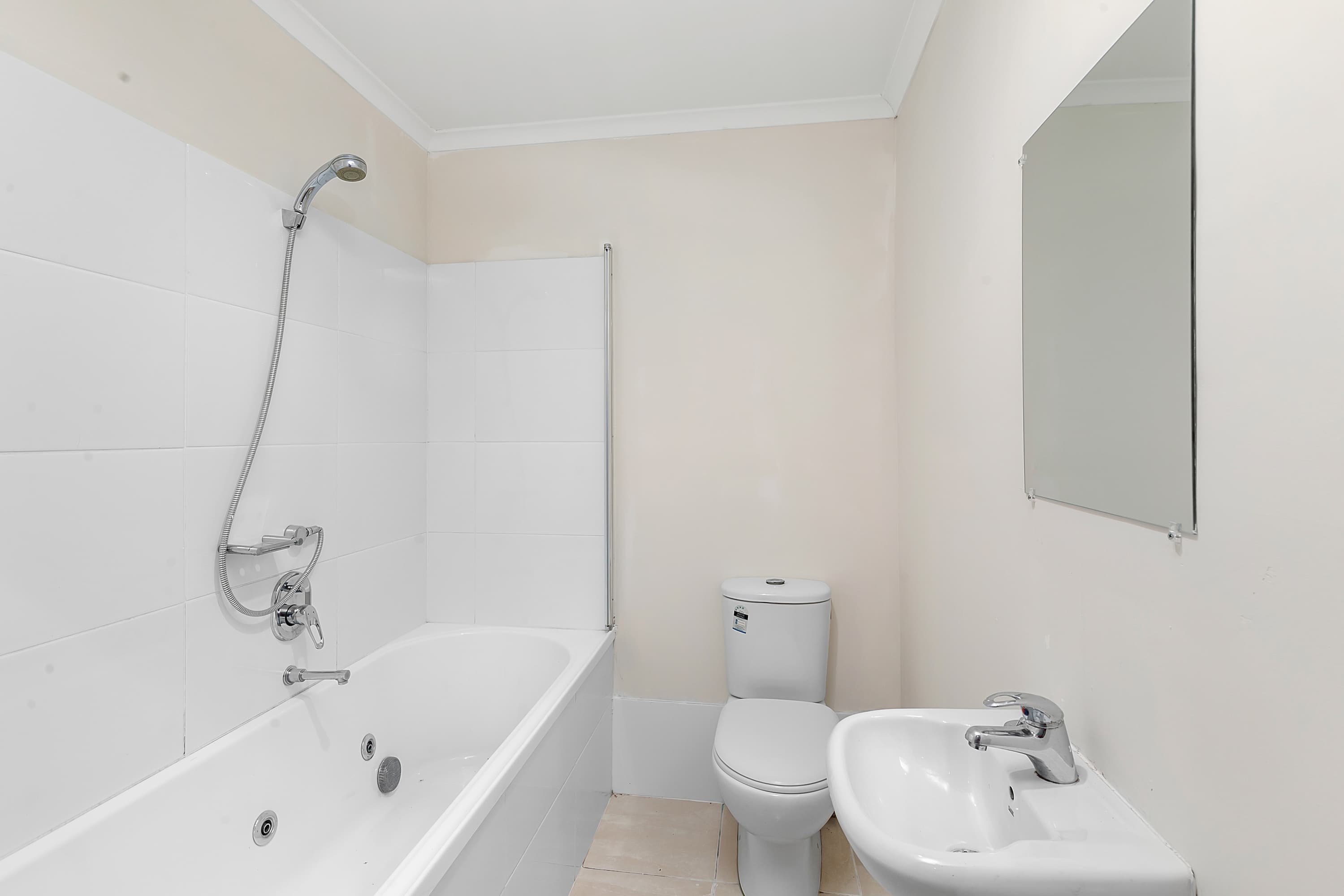 30 Currawong Drive, Birkdale, Birkdale - Thumbnail 8