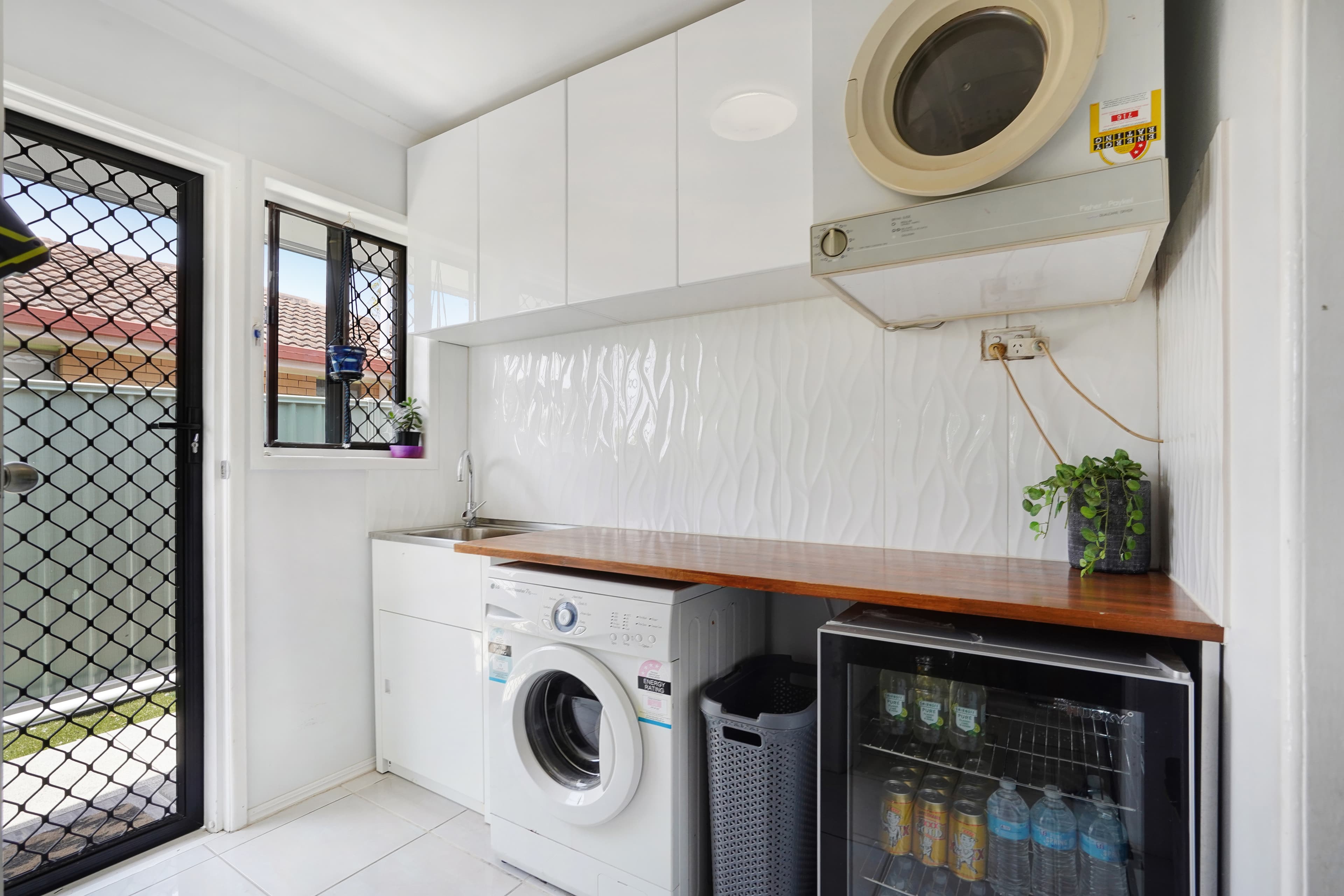 2 Warwick Court, Birkdale, Birkdale - Thumbnail 8