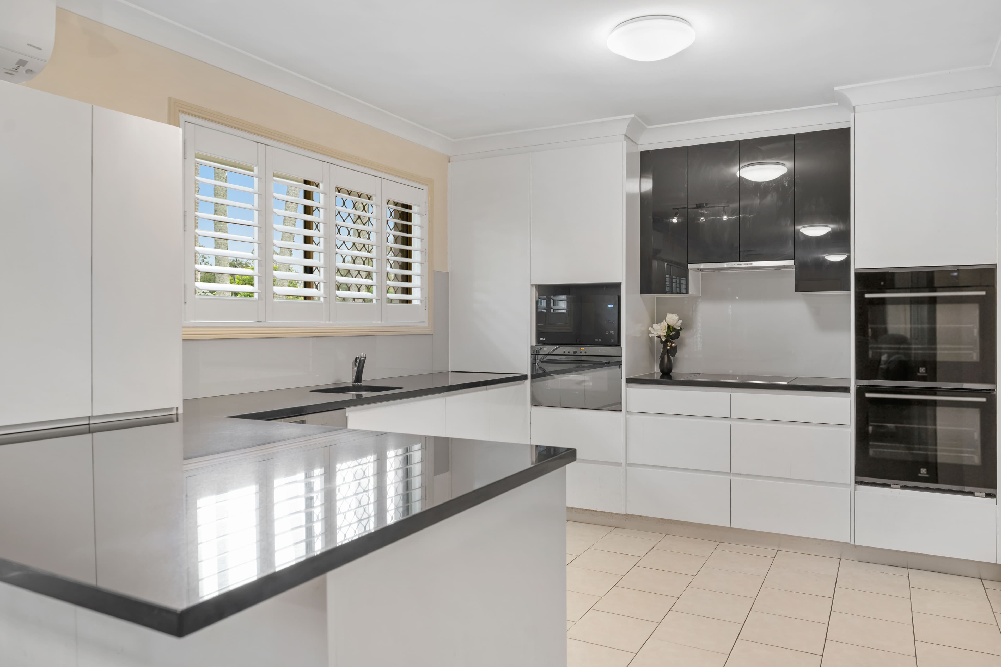 3 Glenwood Court, Birkdale, Birkdale - Thumbnail 5