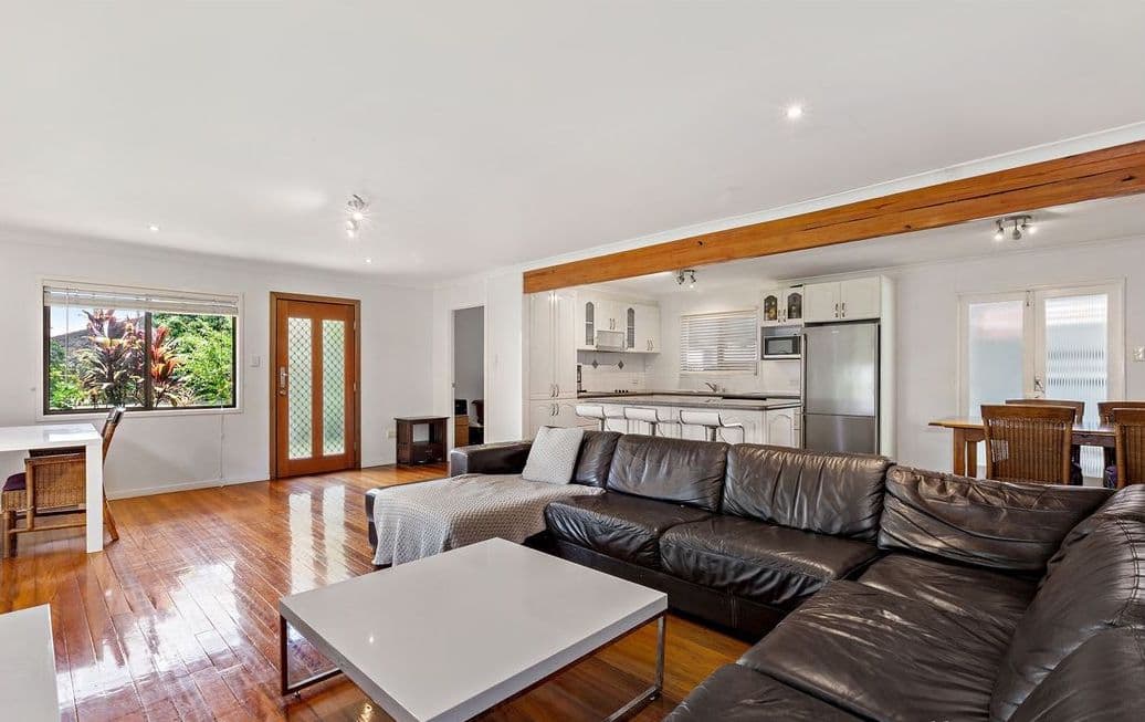 50 Agnes Street, Birkdale, Birkdale - Thumbnail 2