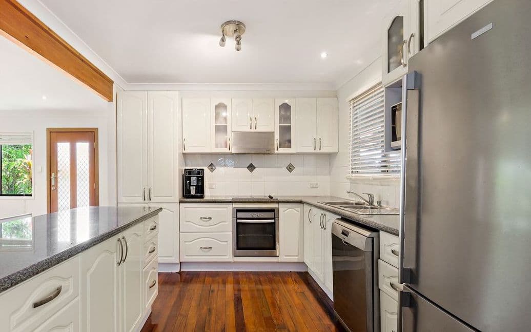 50 Agnes Street, Birkdale, Birkdale - Thumbnail 4