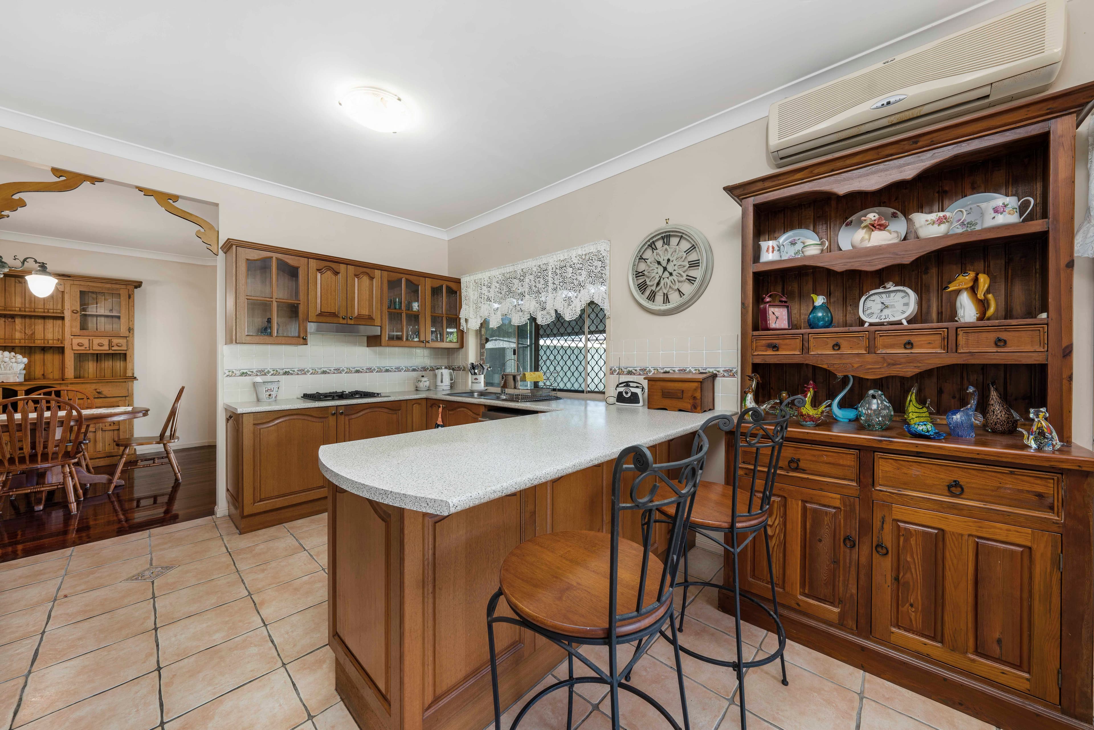 31 Carinyan Drive, Birkdale, Birkdale - Thumbnail 5