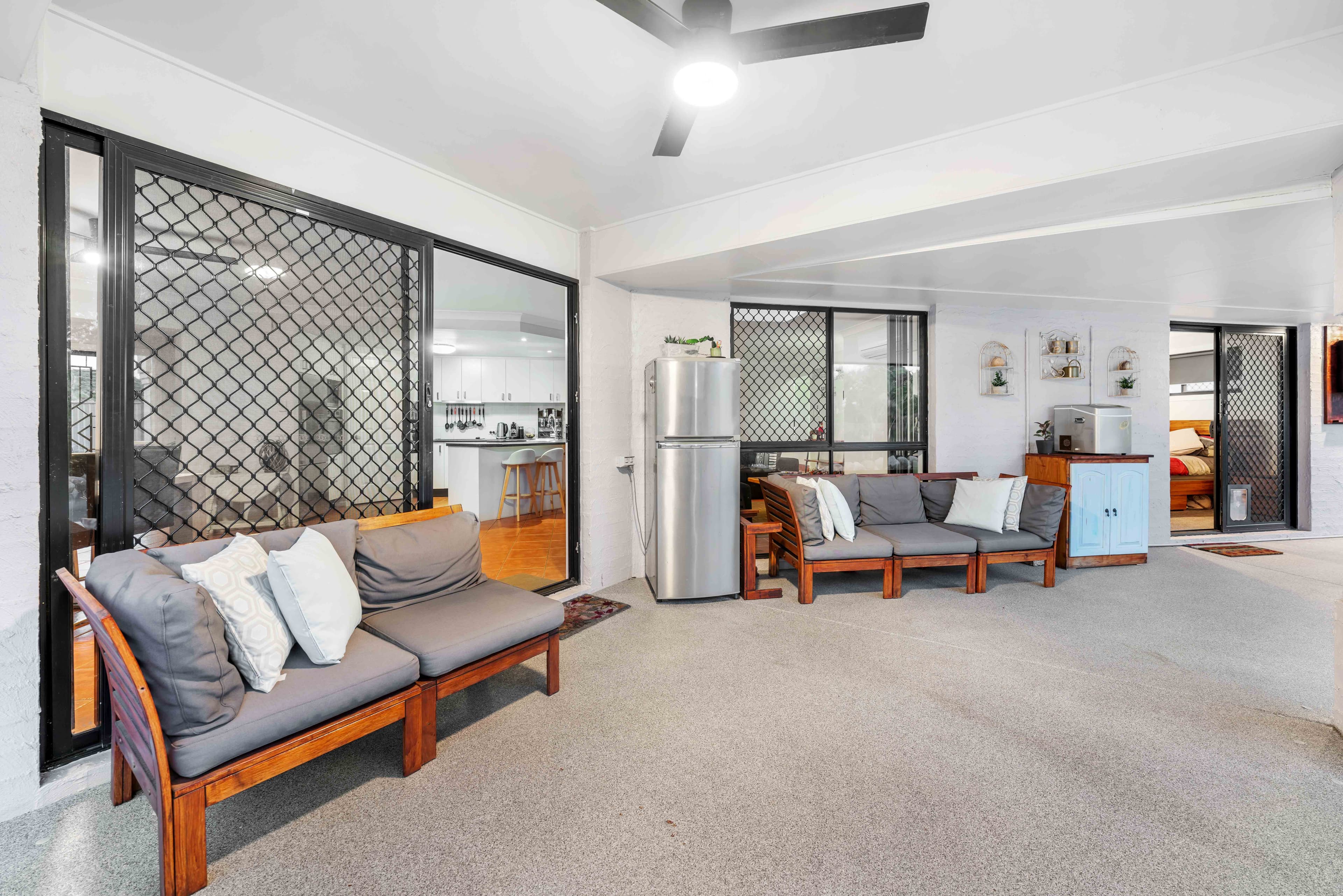 11 Jennifer Street, Birkdale, Birkdale - Thumbnail 8