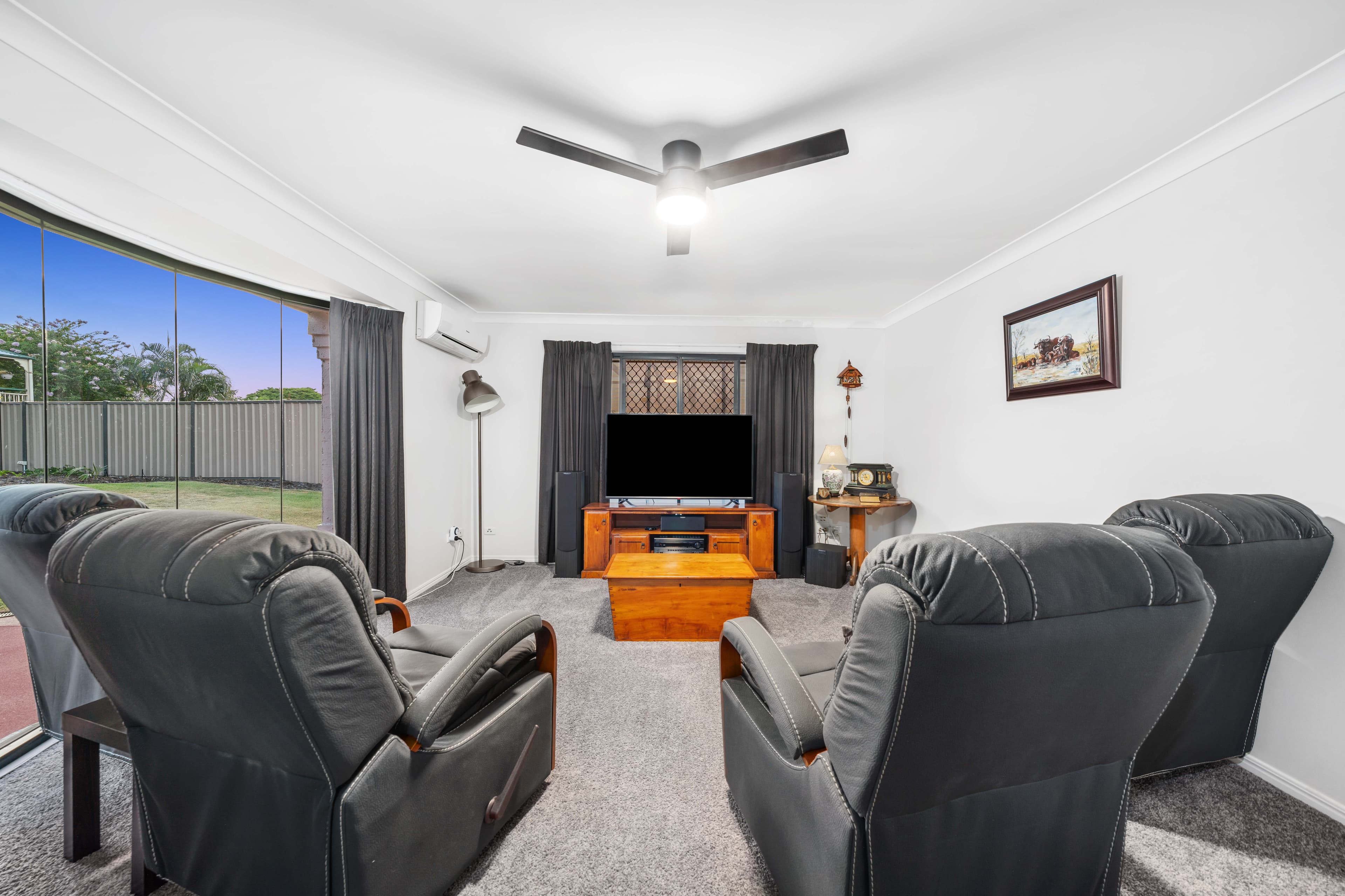 11 Jennifer Street, Birkdale, Birkdale - Thumbnail 3