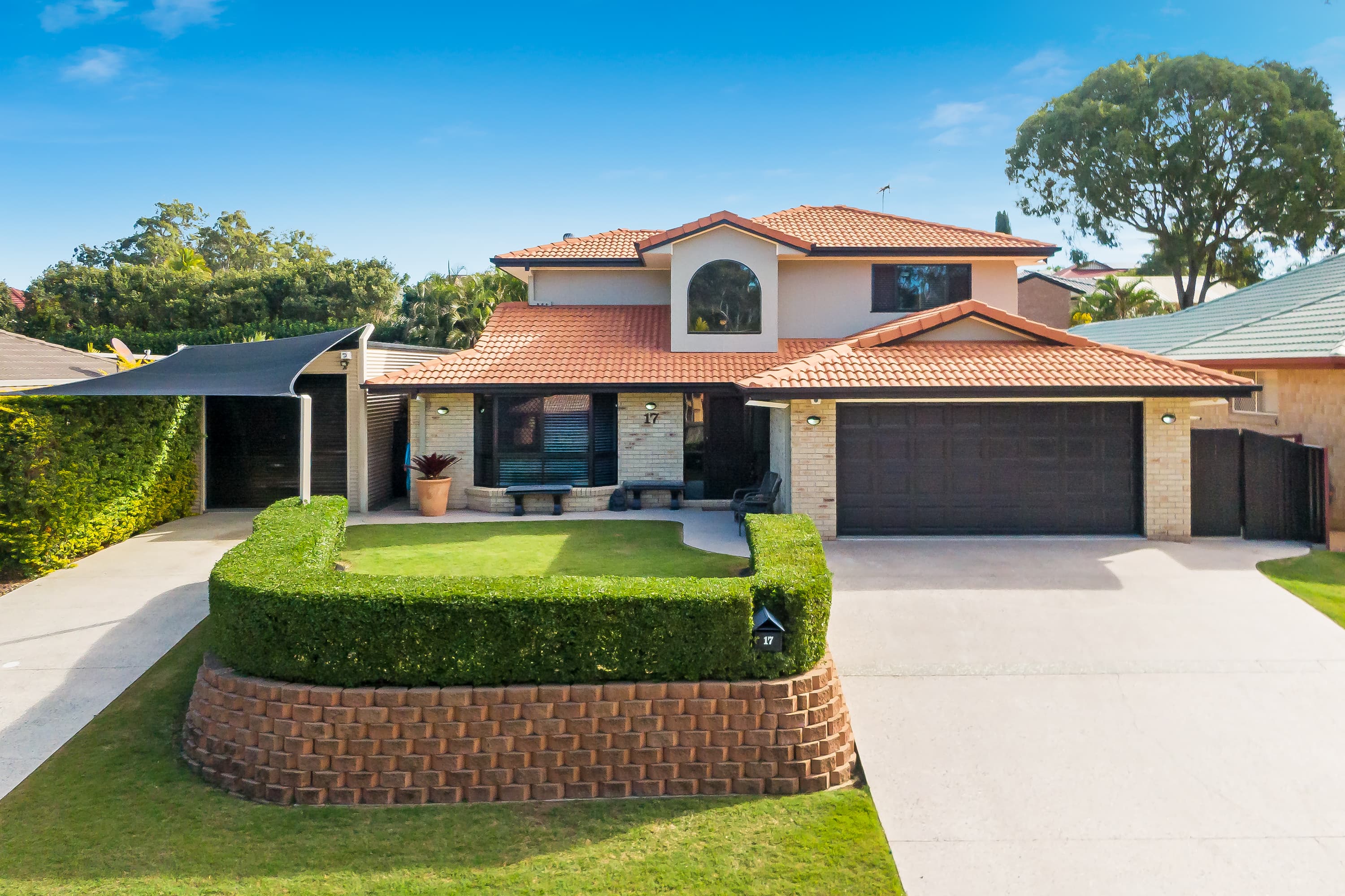 17 Mecoli Court, Birkdale, Birkdale - Image 1