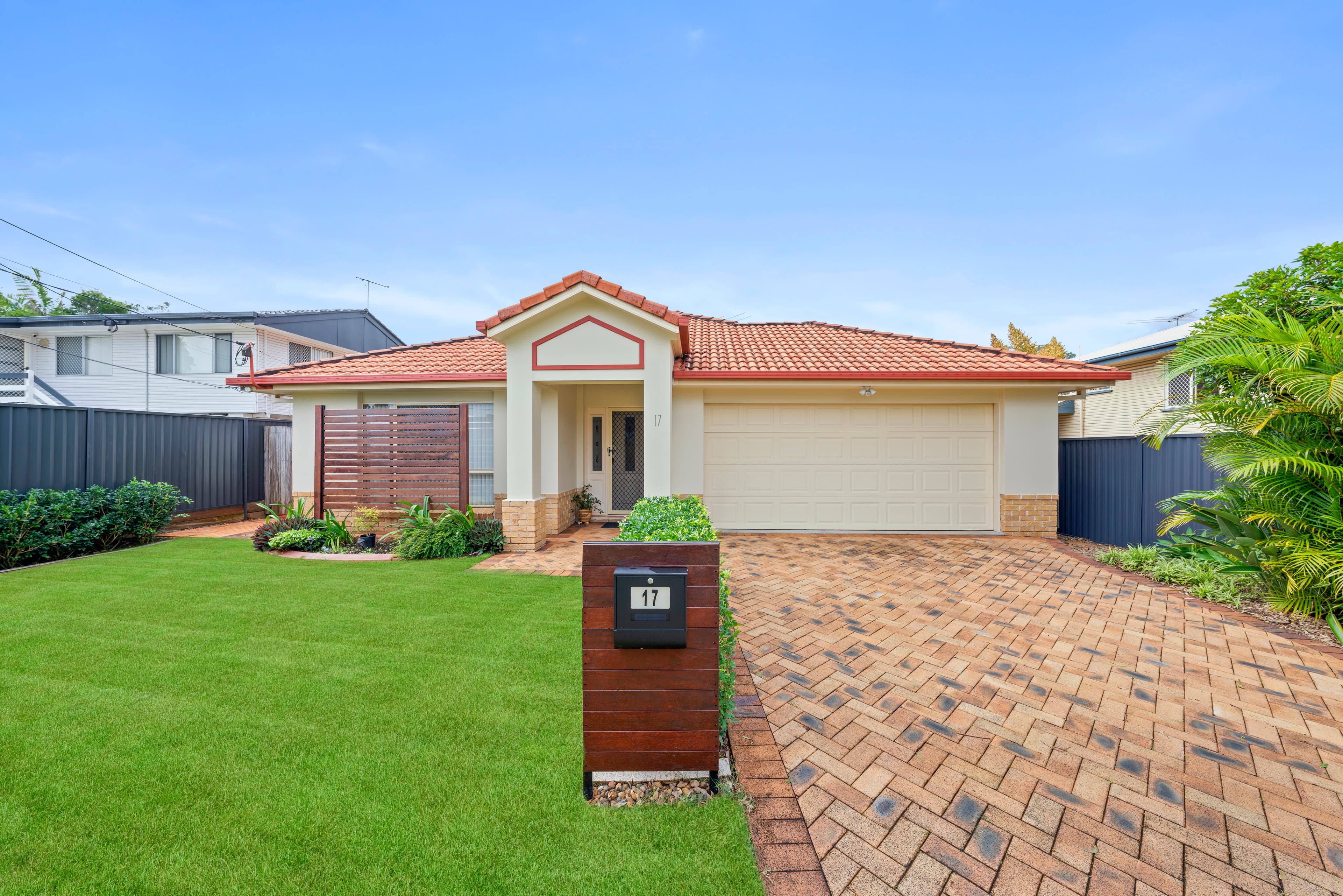 17 Maud Street, Birkdale, Birkdale - Image 1