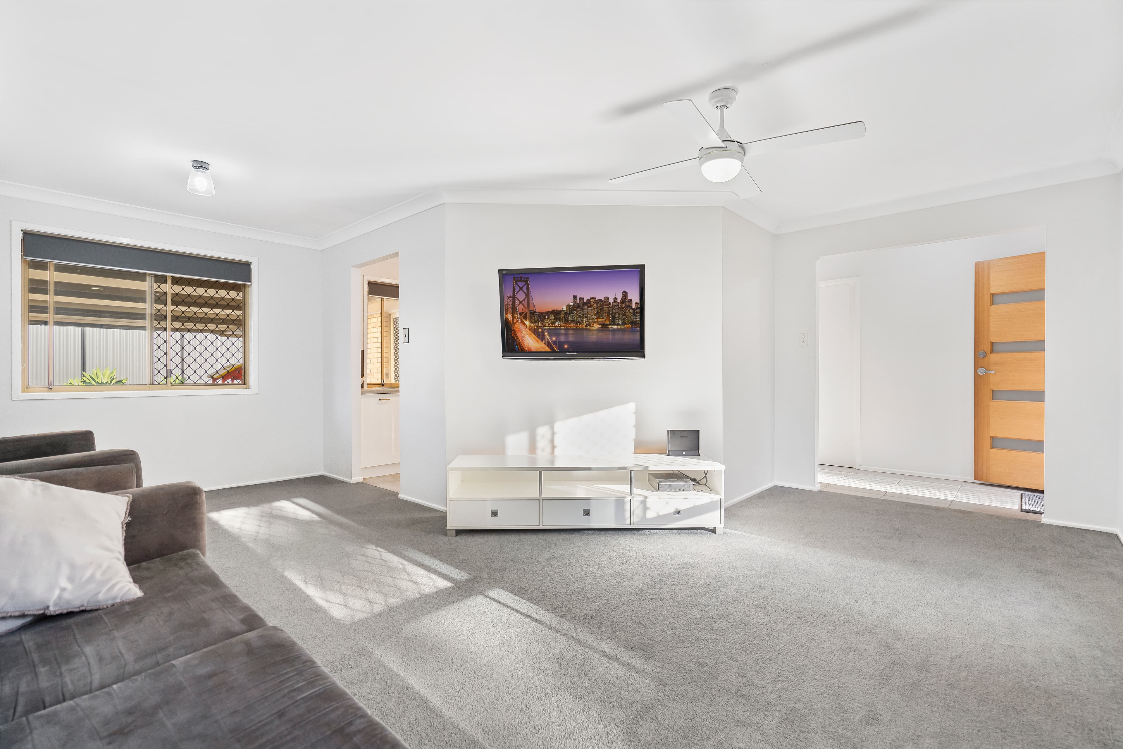 10 Ivanhoe Place, Capalaba, Capalaba - Thumbnail 6