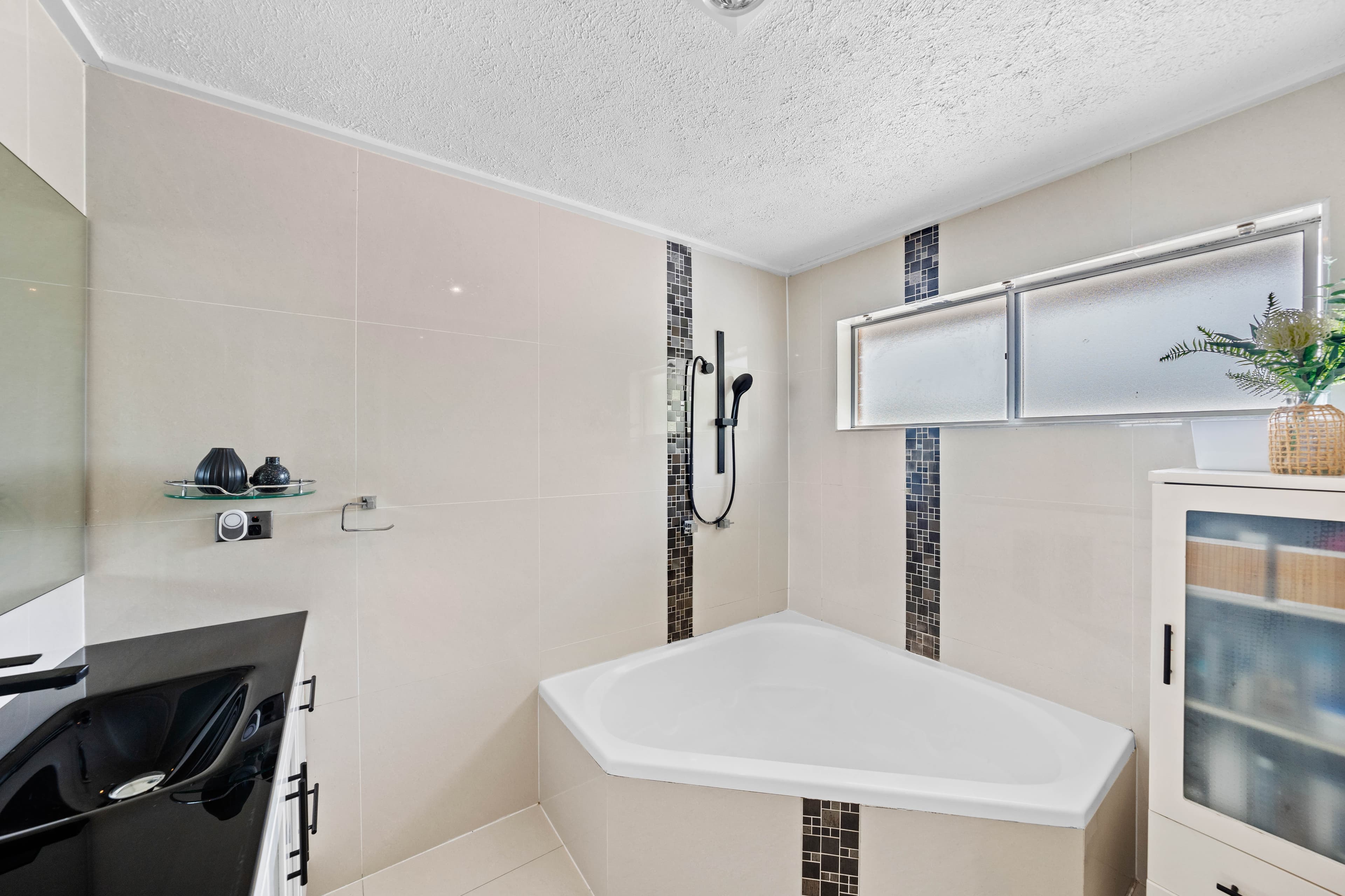 2 Quentin Street, Capalaba, Capalaba - Thumbnail 8