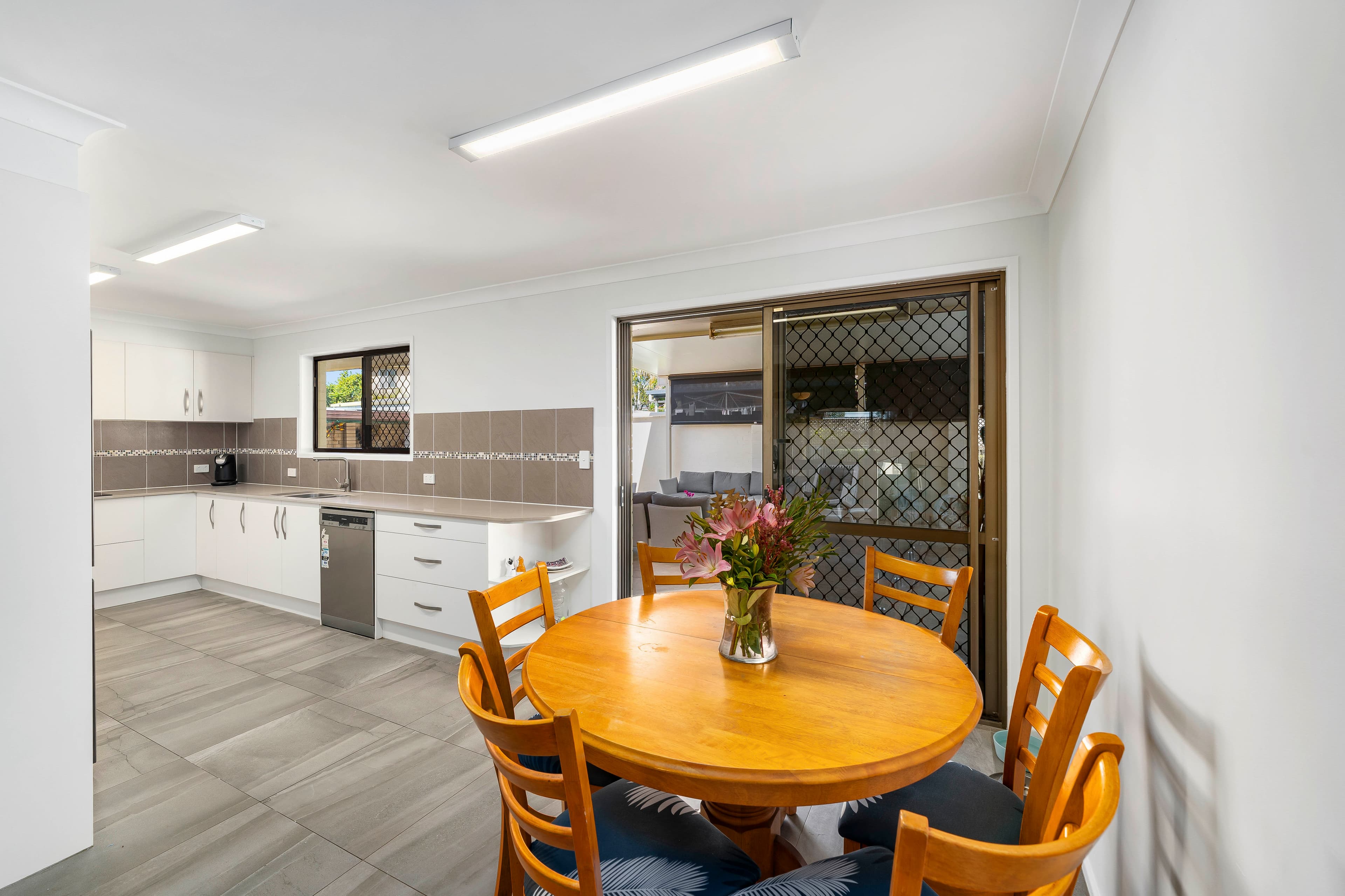 12 Burke Street, Capalaba, Capalaba - Thumbnail 5