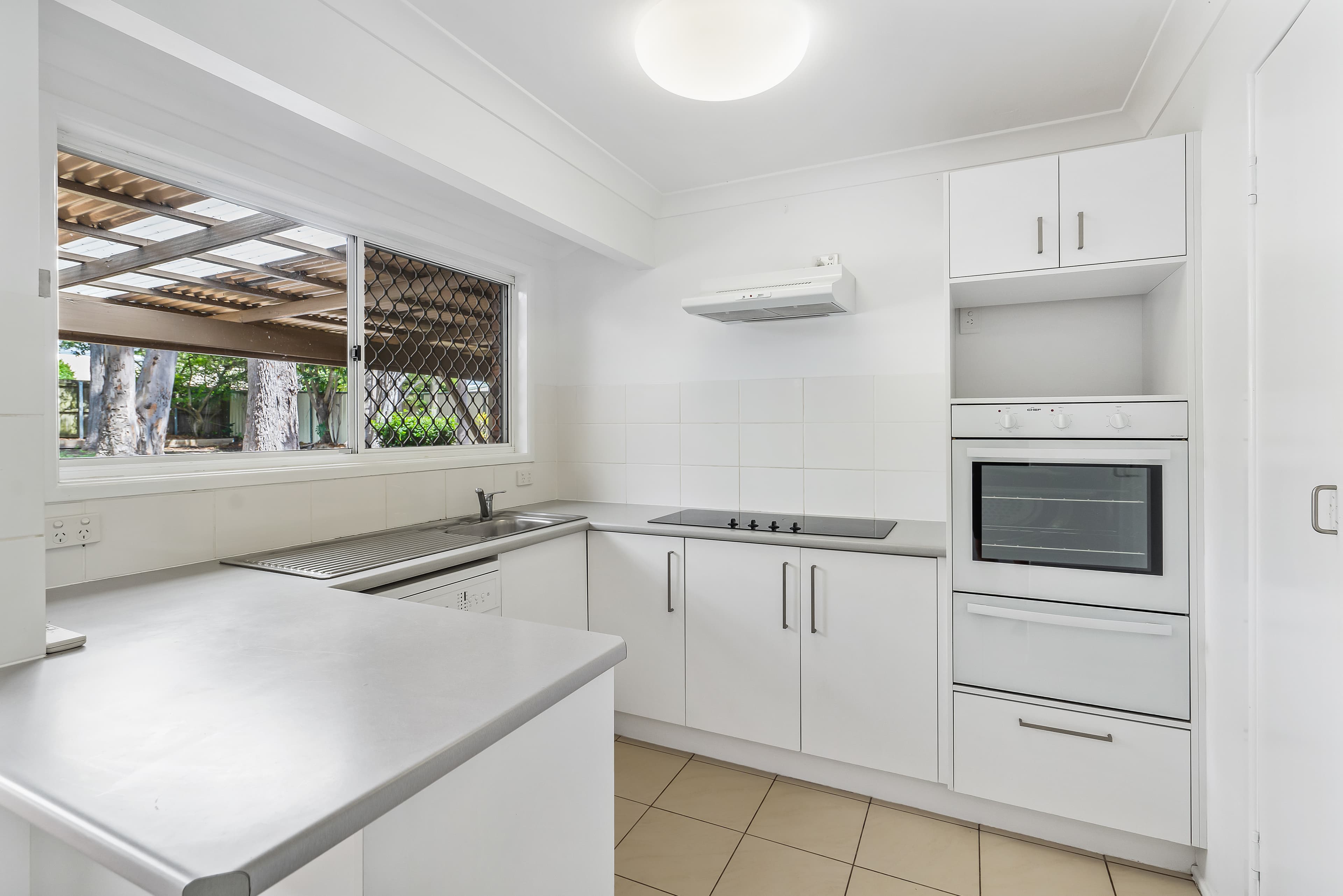42 Burke Street, Capalaba, Capalaba - Thumbnail 2