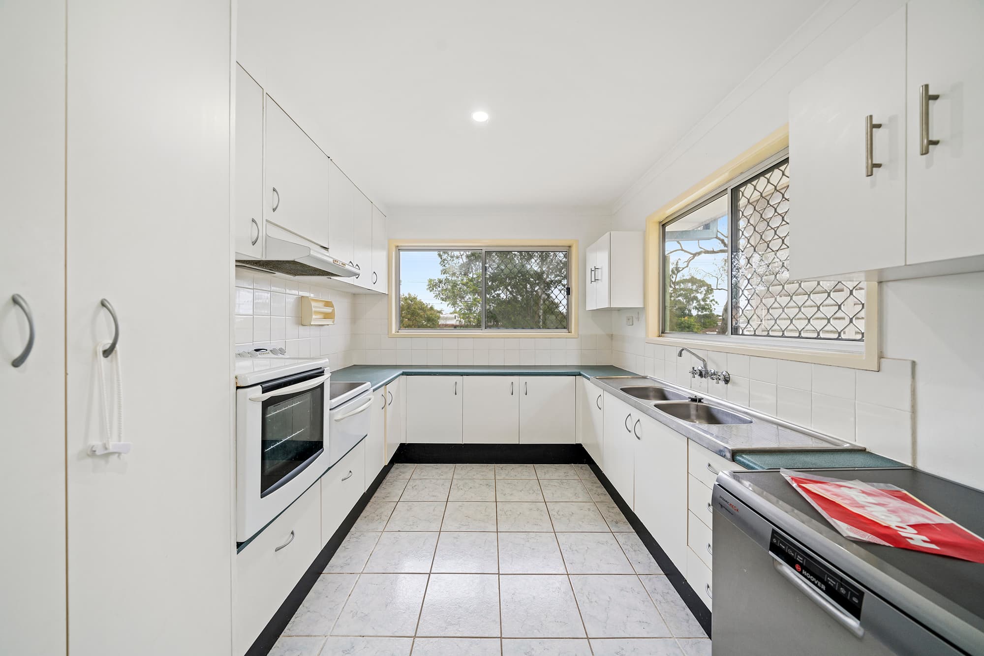 7 Cambridge Drive, Alexandra Hills, Alexandra Hills - Thumbnail 3