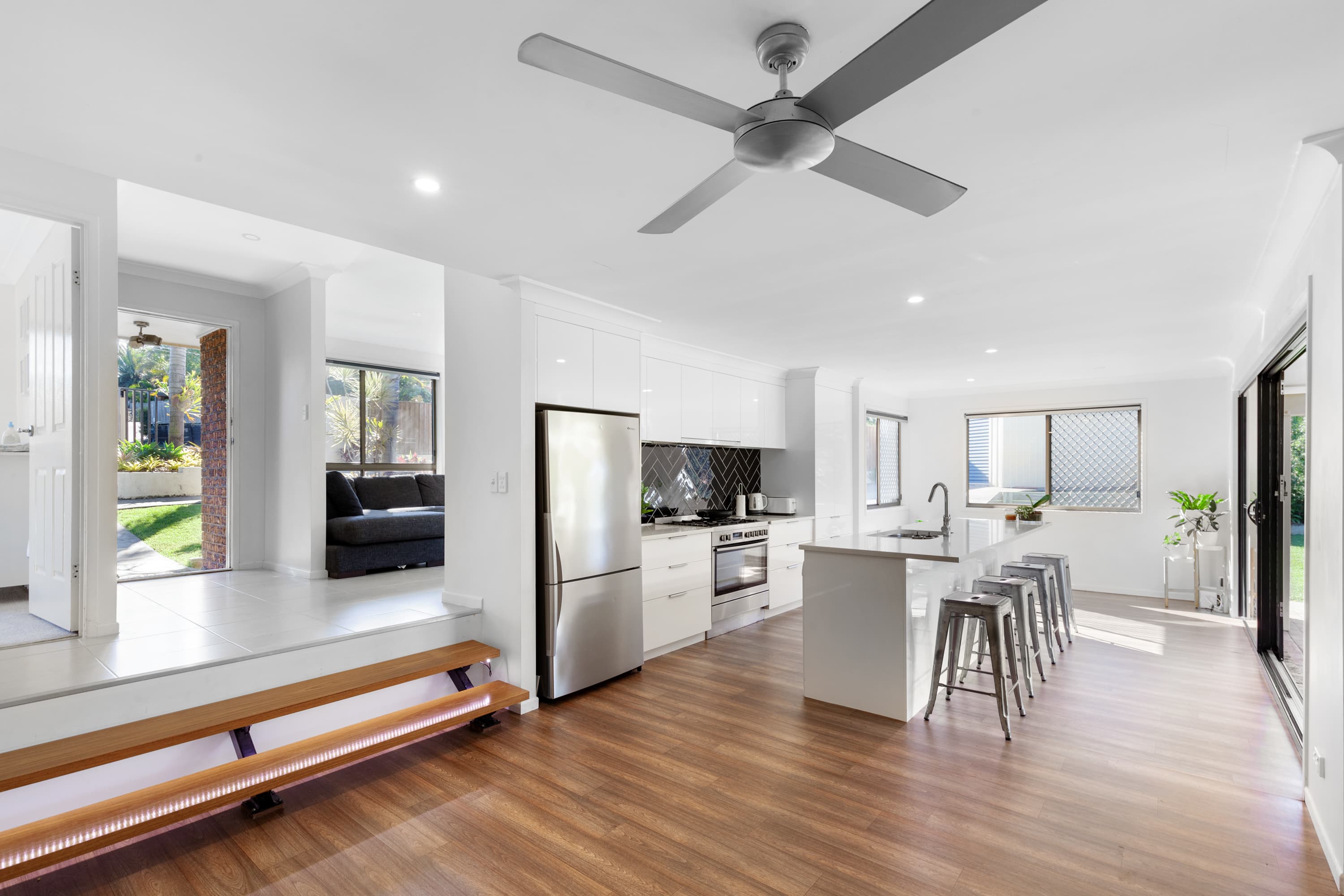12 Chinnock Court, Alexandra Hills, Alexandra Hills - Thumbnail 3