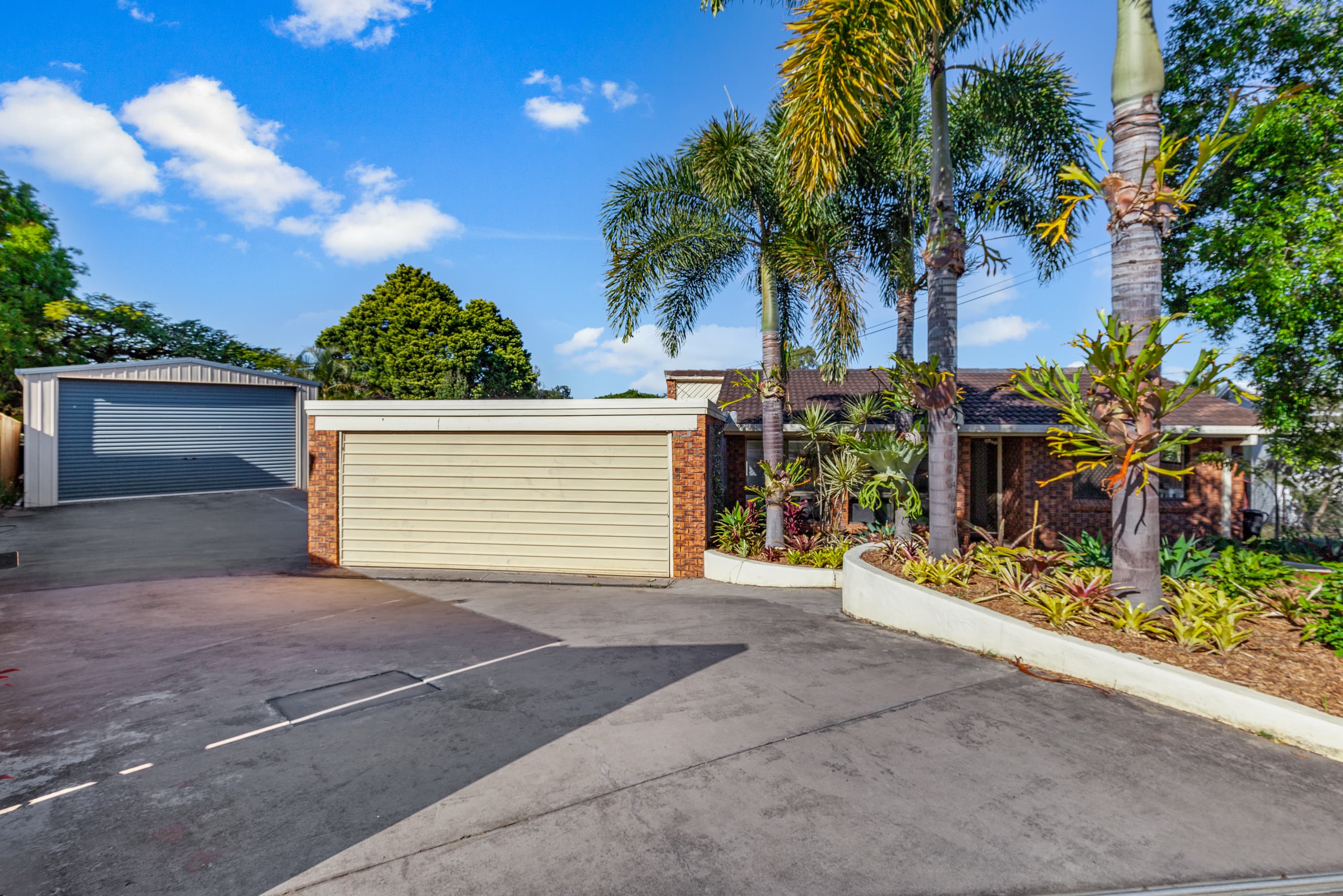 12 Chinnock Court, Alexandra Hills, Alexandra Hills - Image 1