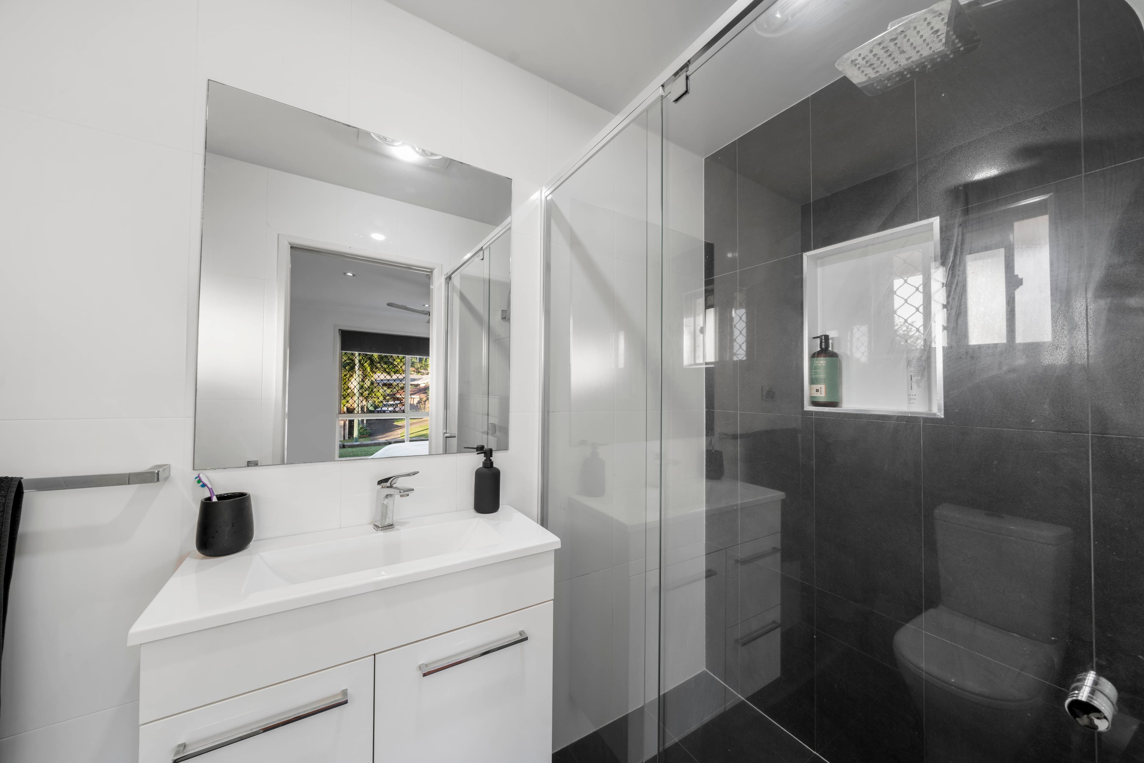 8 Bellini Court, Alexandra Hills, Alexandra Hills - Thumbnail 7
