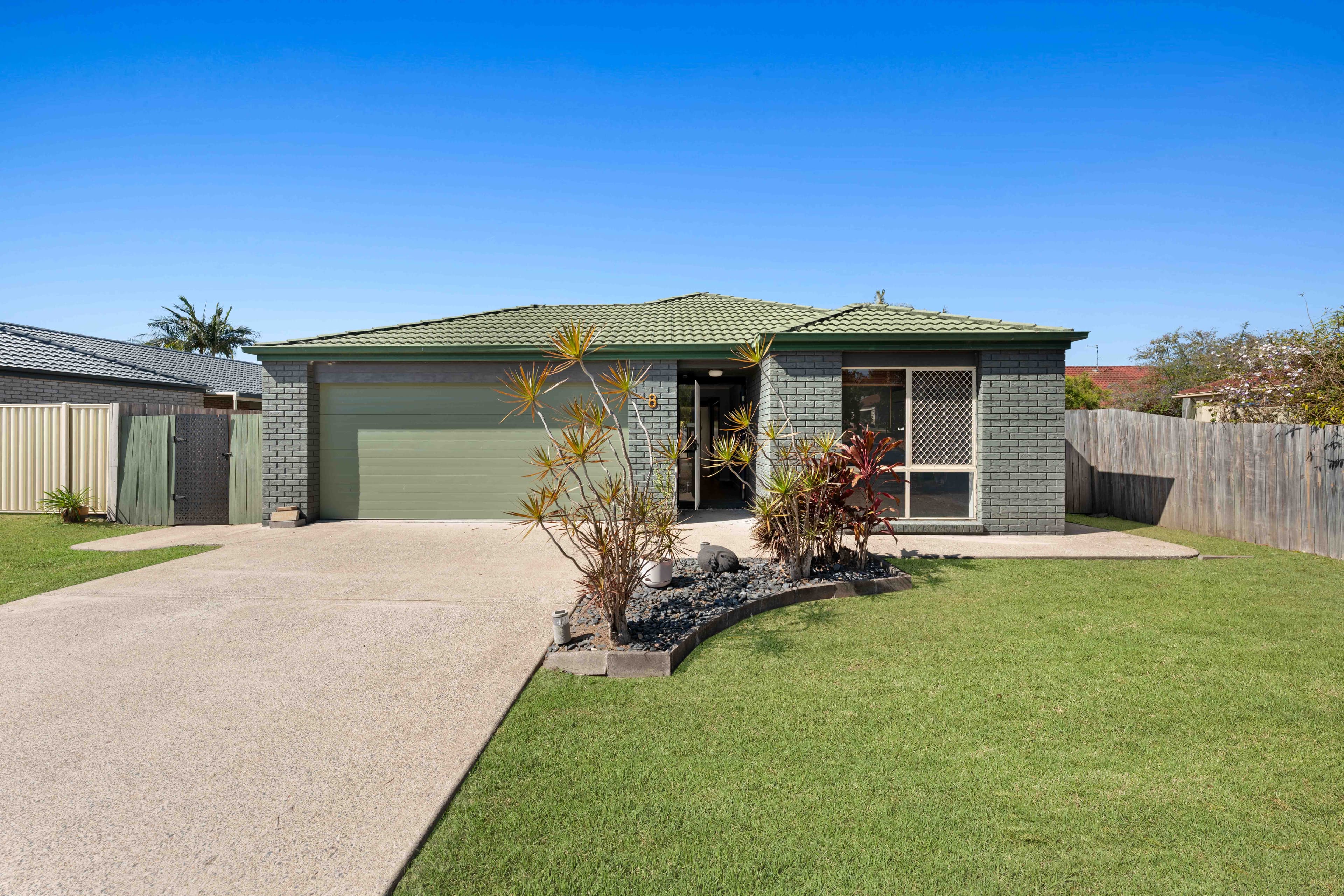 8 Sherwood Court, Alexandra Hills, Alexandra Hills - Image 1