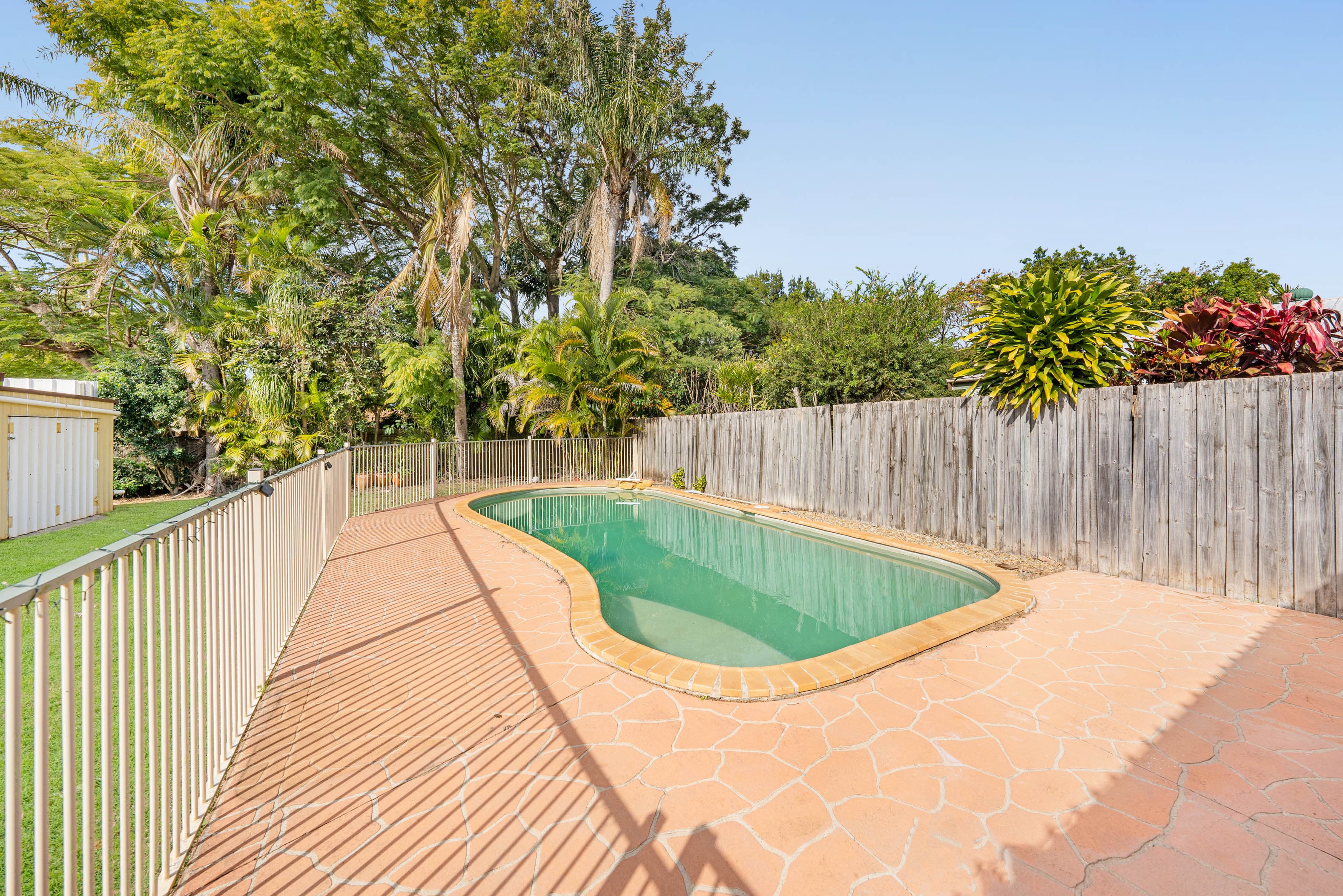 201 James Street, Redland Bay, Redland Bay - Thumbnail 3