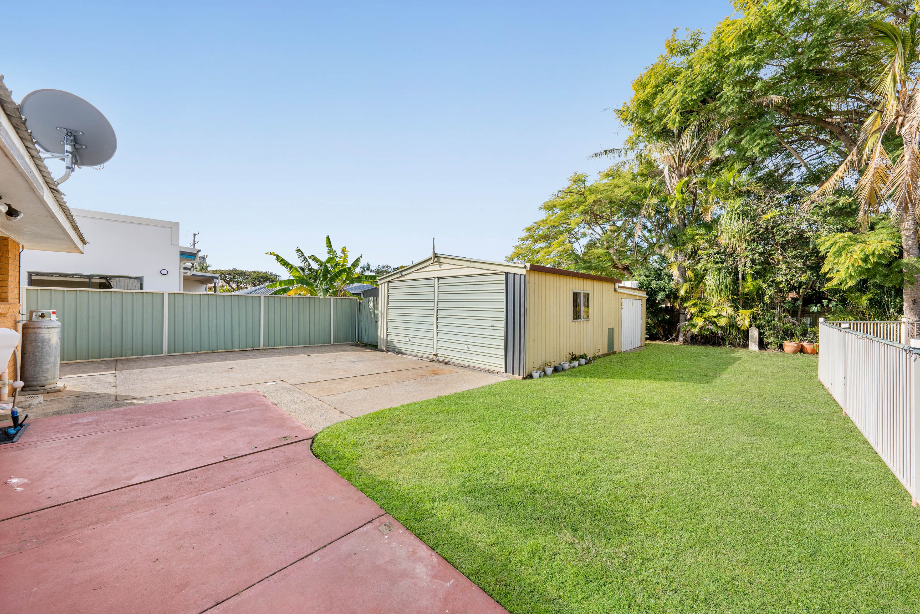 201 James Street, Redland Bay, Redland Bay - Thumbnail 2