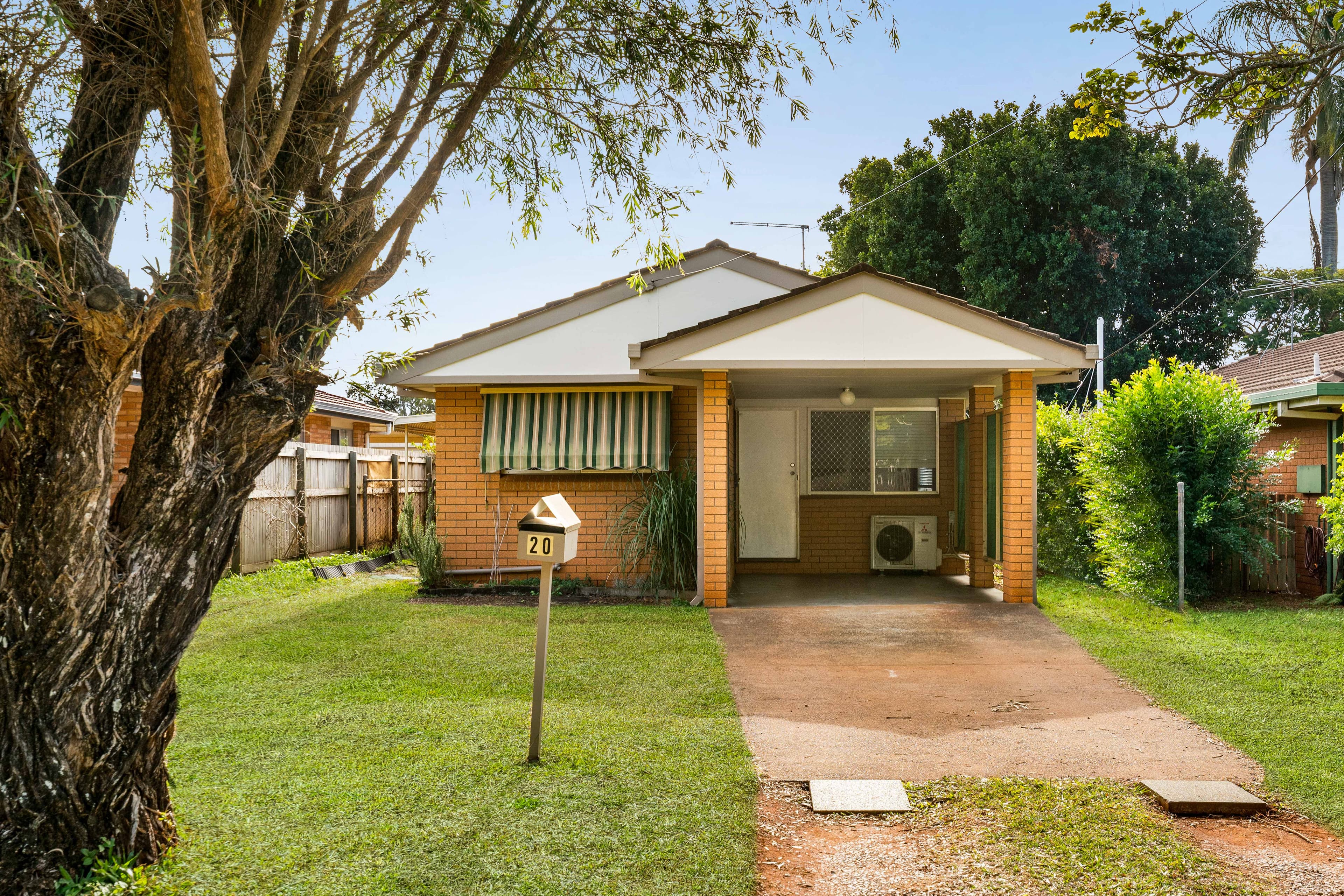 20 Gladstone Street, Redland Bay, Redland Bay - Thumbnail 2