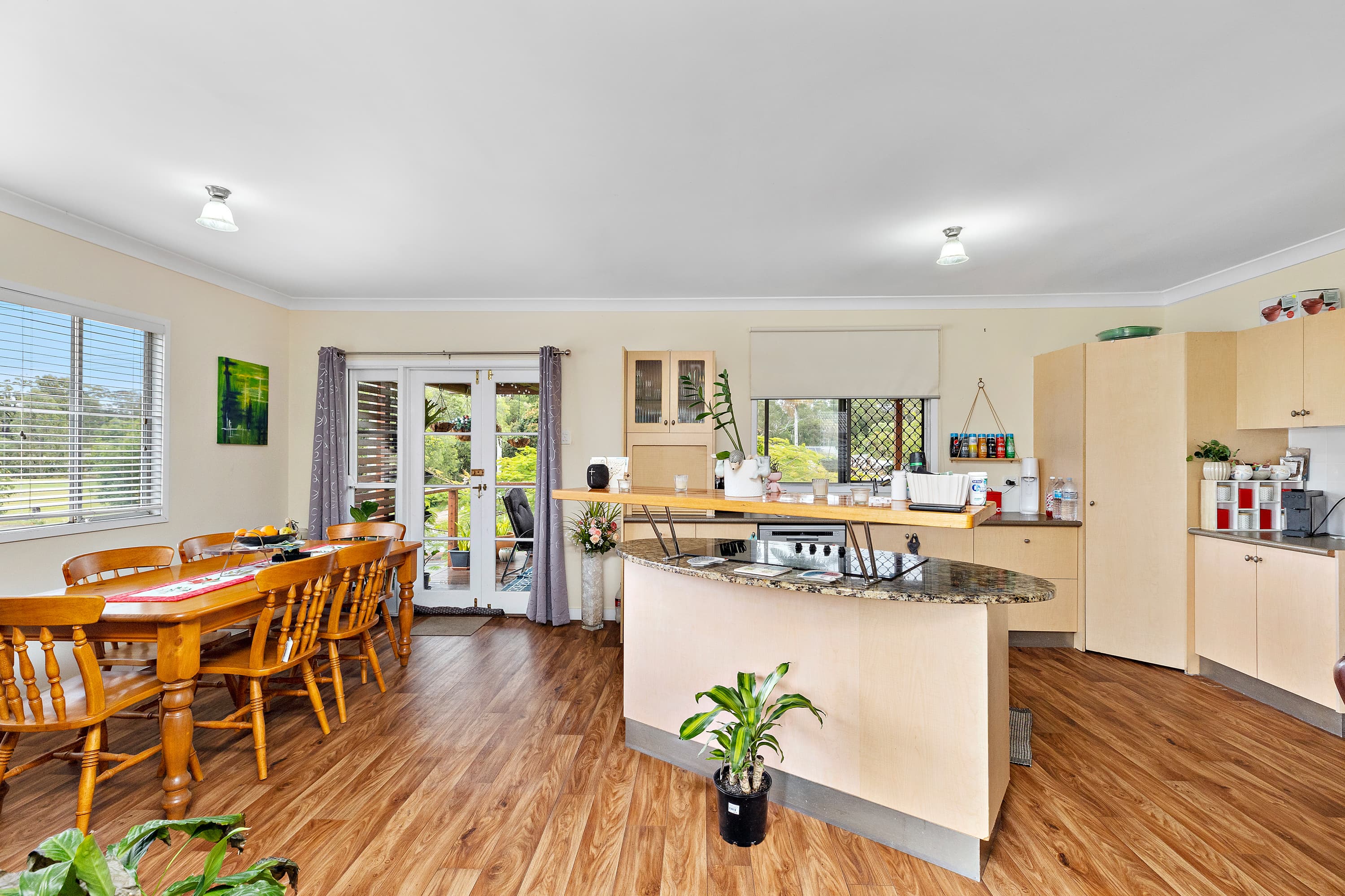 182 Main Street, Redland Bay, Redland Bay - Thumbnail 4