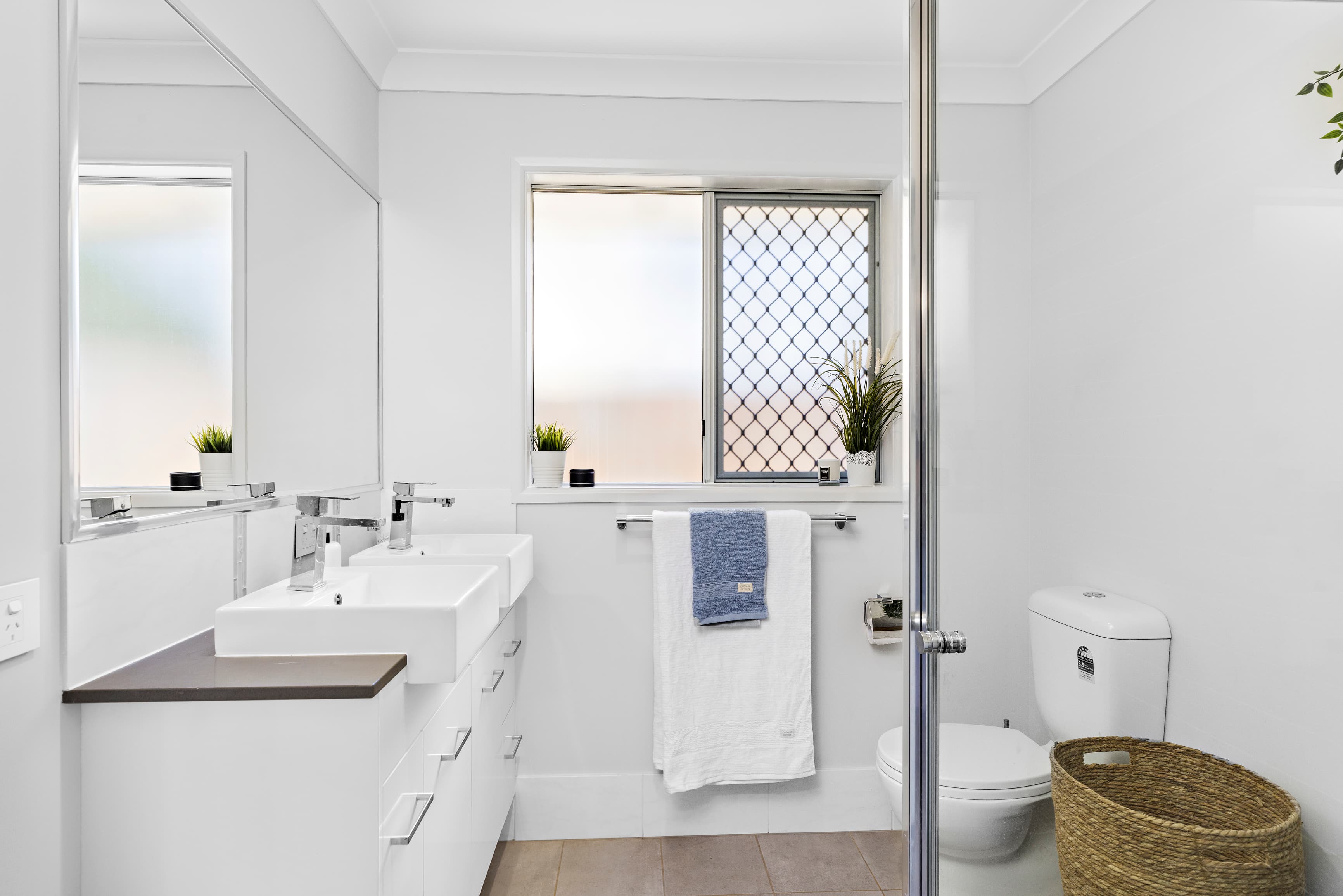 37 Mill Street, Redland Bay, Redland Bay - Thumbnail 8