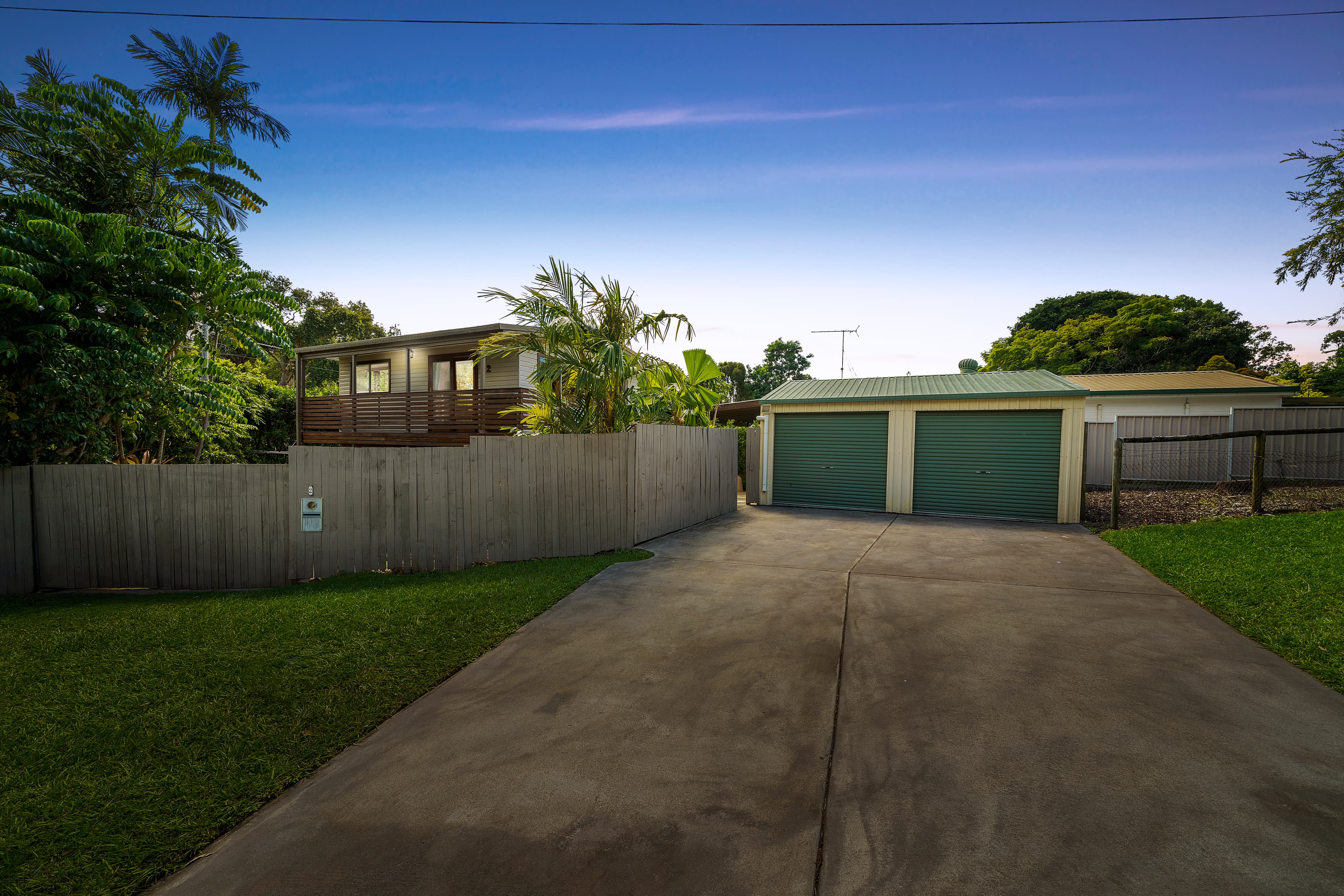2 Oakland Avenue, Redland Bay, Redland Bay - Image 1
