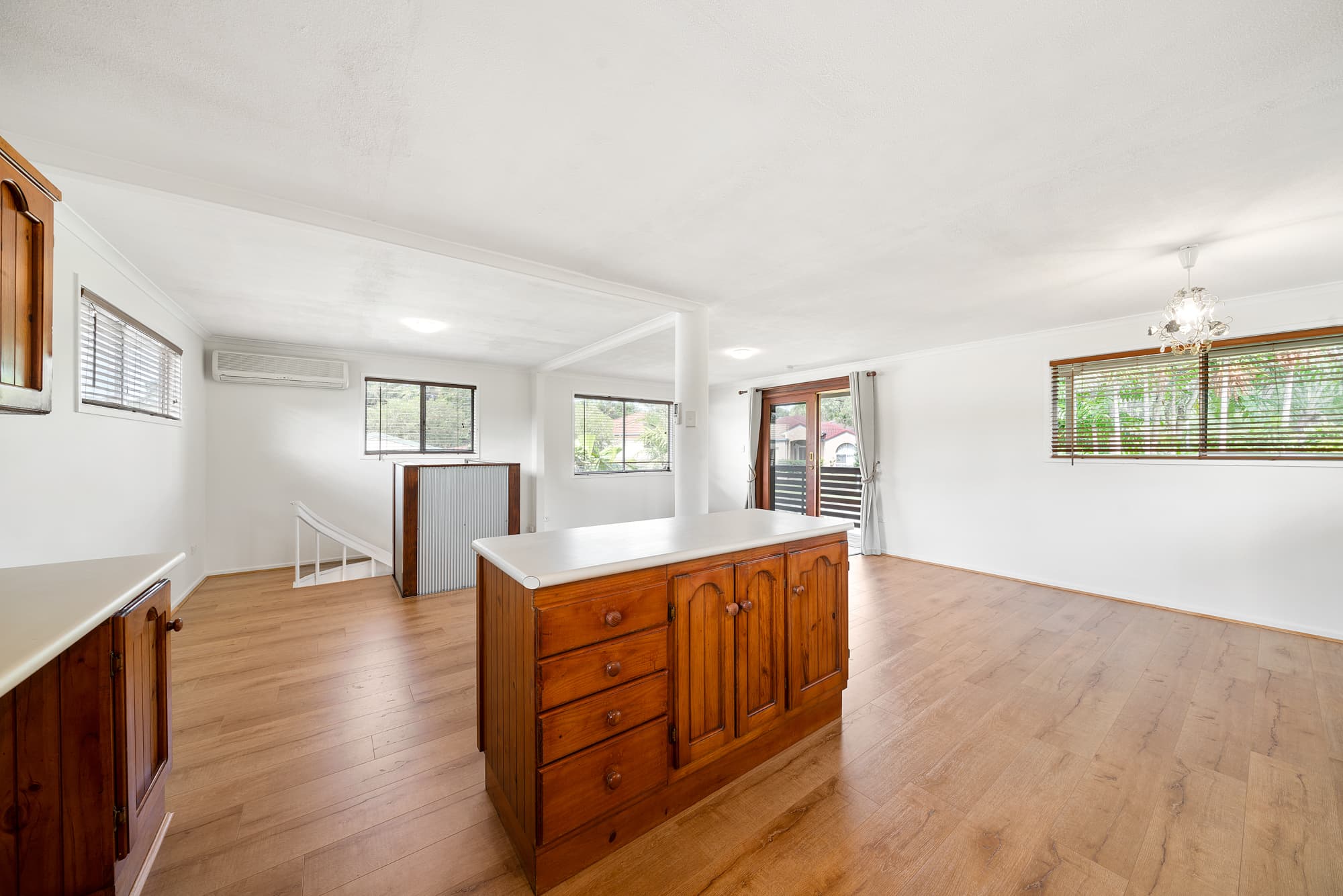 2 Oakland Avenue, Redland Bay, Redland Bay - Thumbnail 4