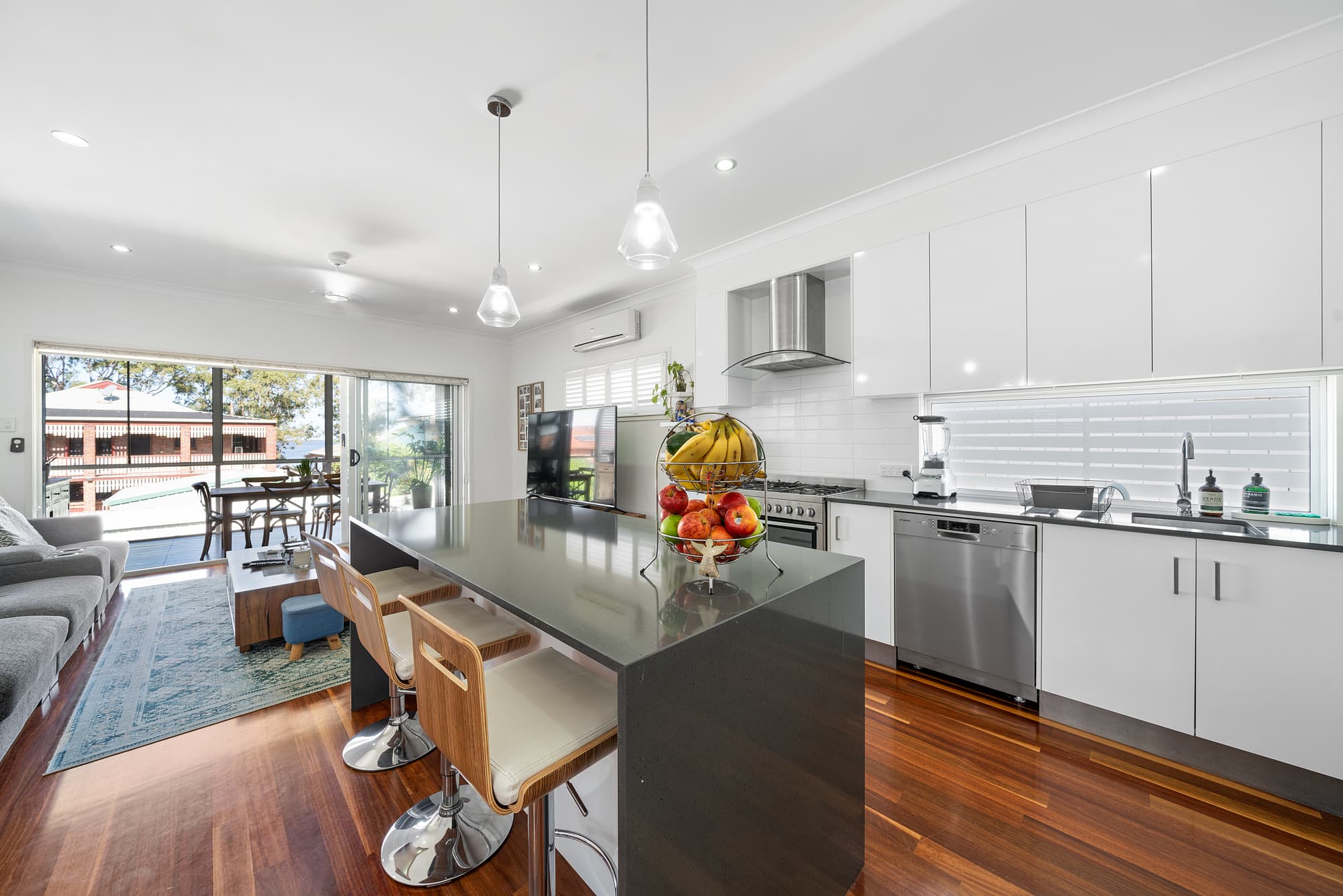 19 Rusbrook Street, Redland Bay, Redland Bay - Thumbnail 3
