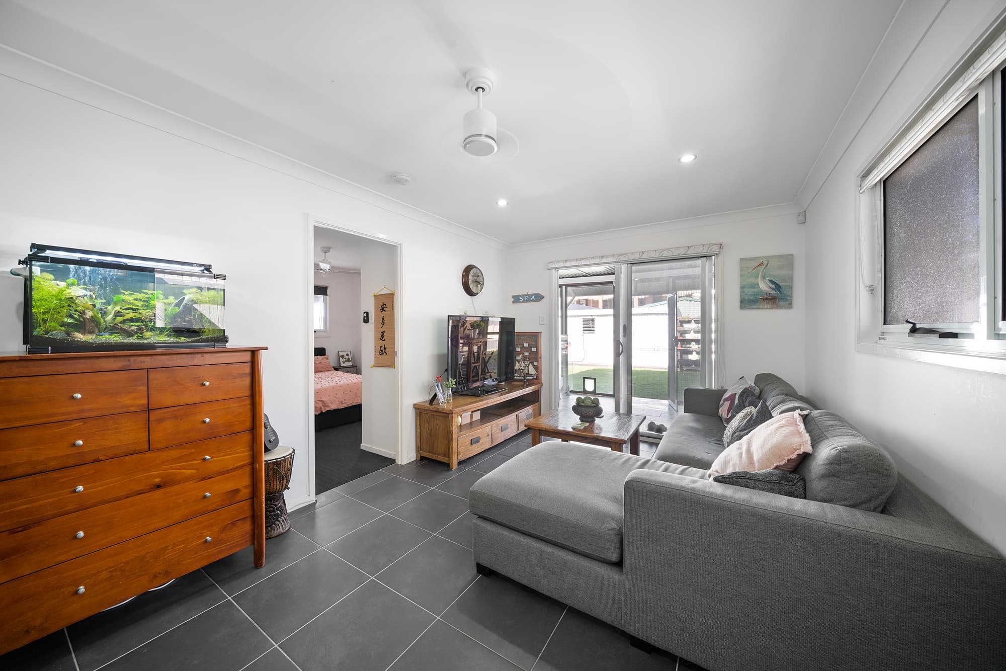 19 Rusbrook Street, Redland Bay, Redland Bay - Thumbnail 8