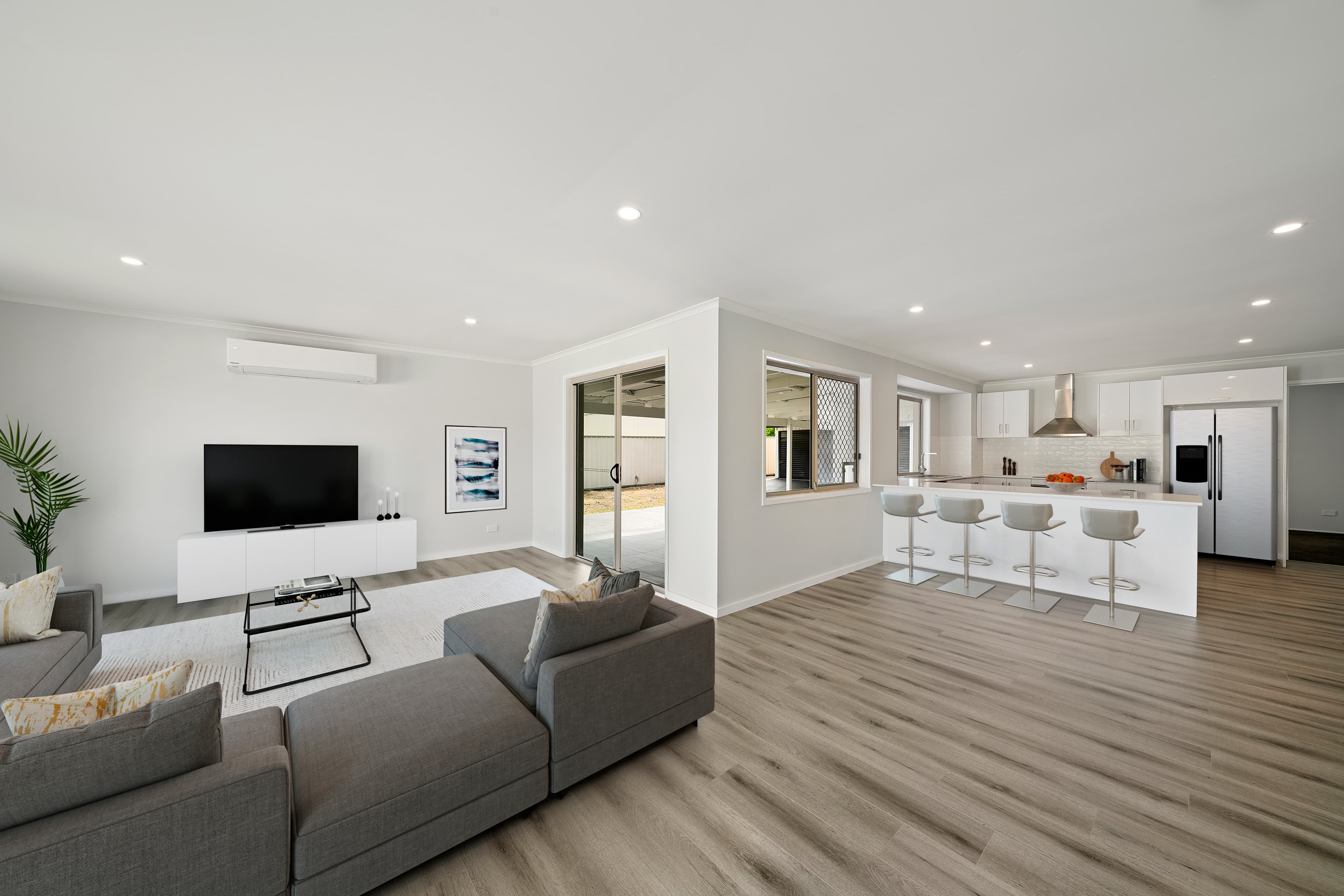 6 Terrier Court, Redland Bay, Redland Bay - Image 1