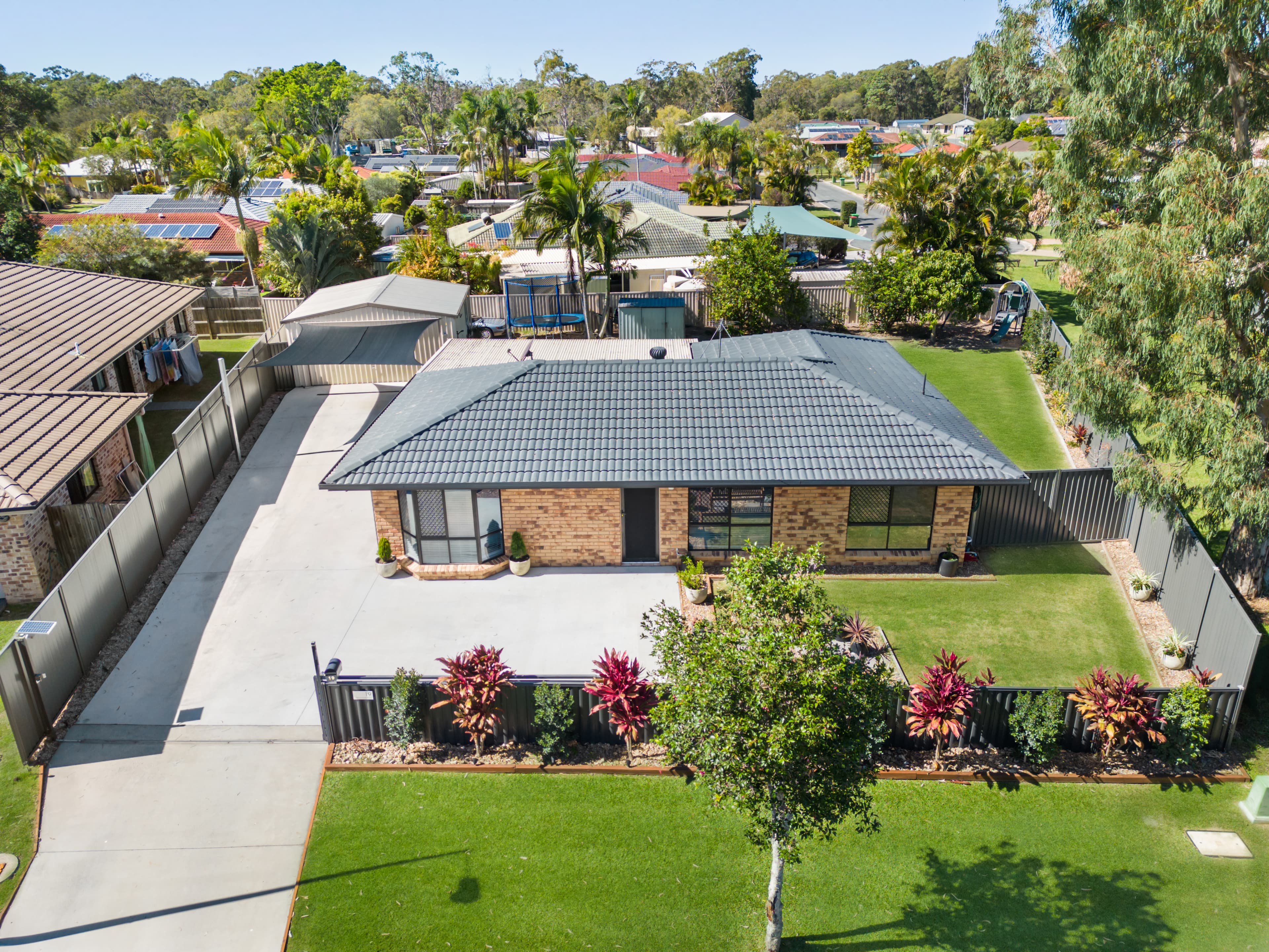 19 Babamande Street, Redland Bay, Redland Bay - Image 1