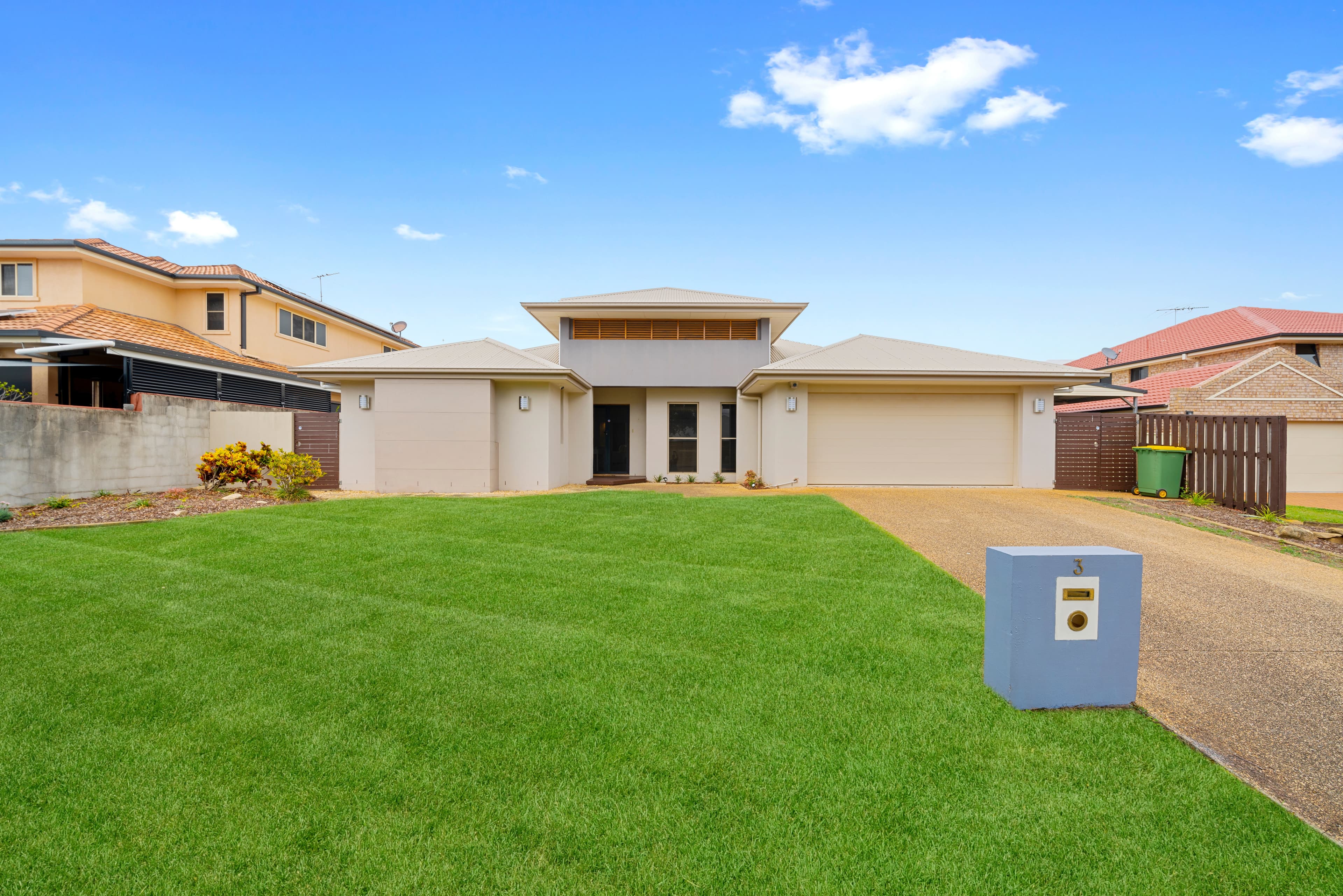 3 Panorama Court, Redland Bay, Redland Bay - Thumbnail 2