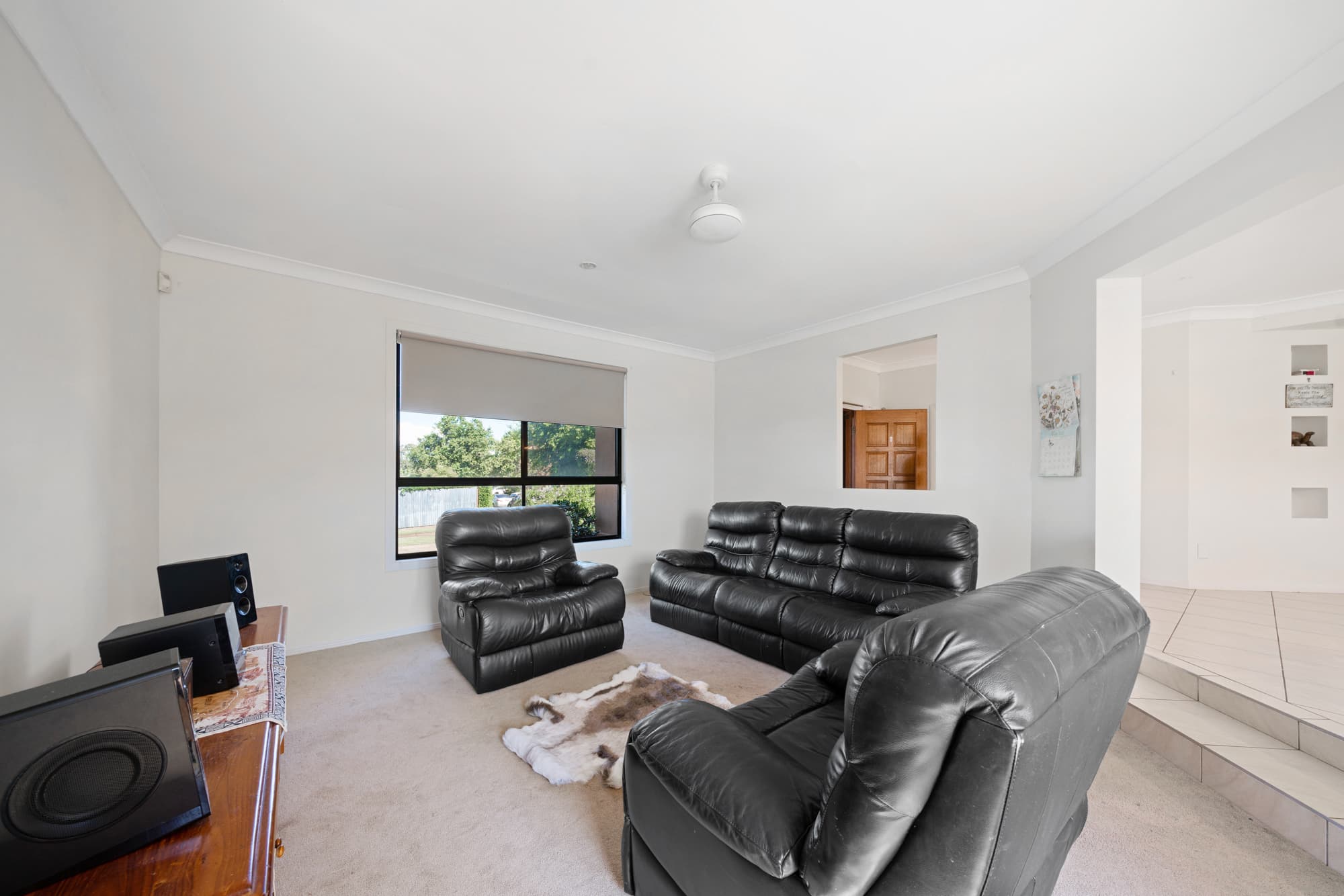 20 Butler Place, Redland Bay, Redland Bay - Thumbnail 3