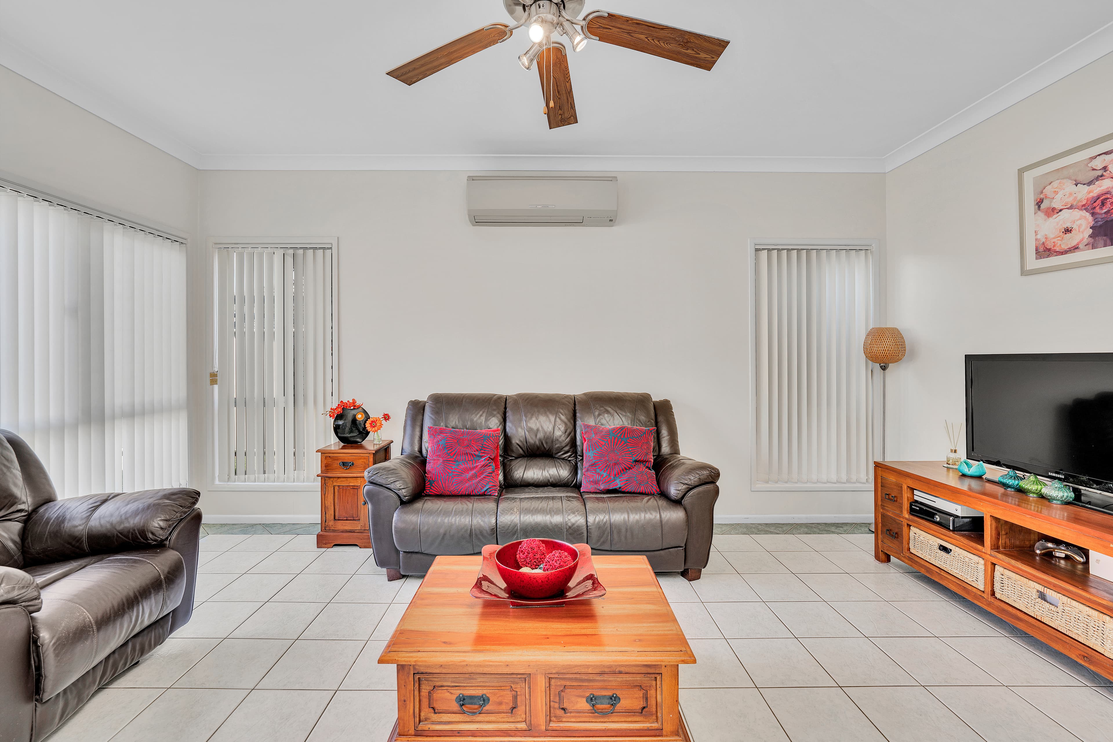 9 Newcomb Court, Redland Bay, Redland Bay - Thumbnail 8