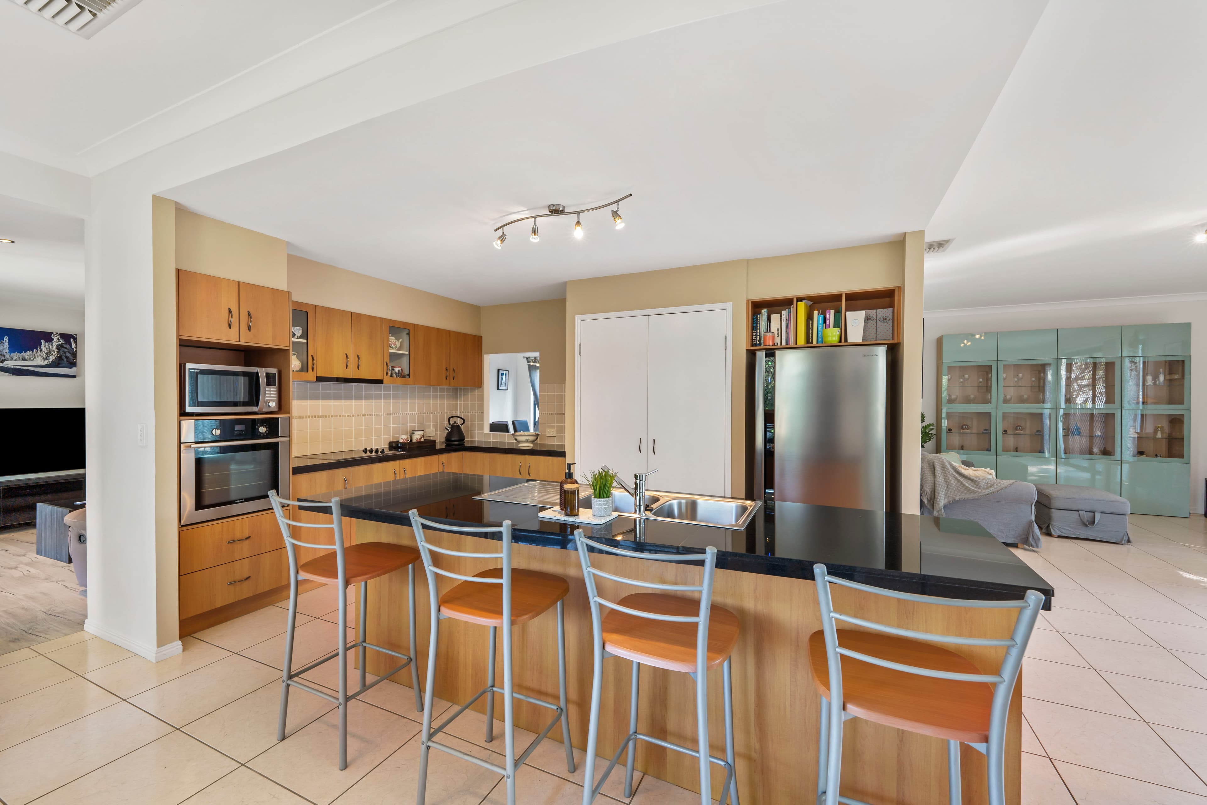 3 Nevis Court, Redland Bay, Redland Bay - Thumbnail 4