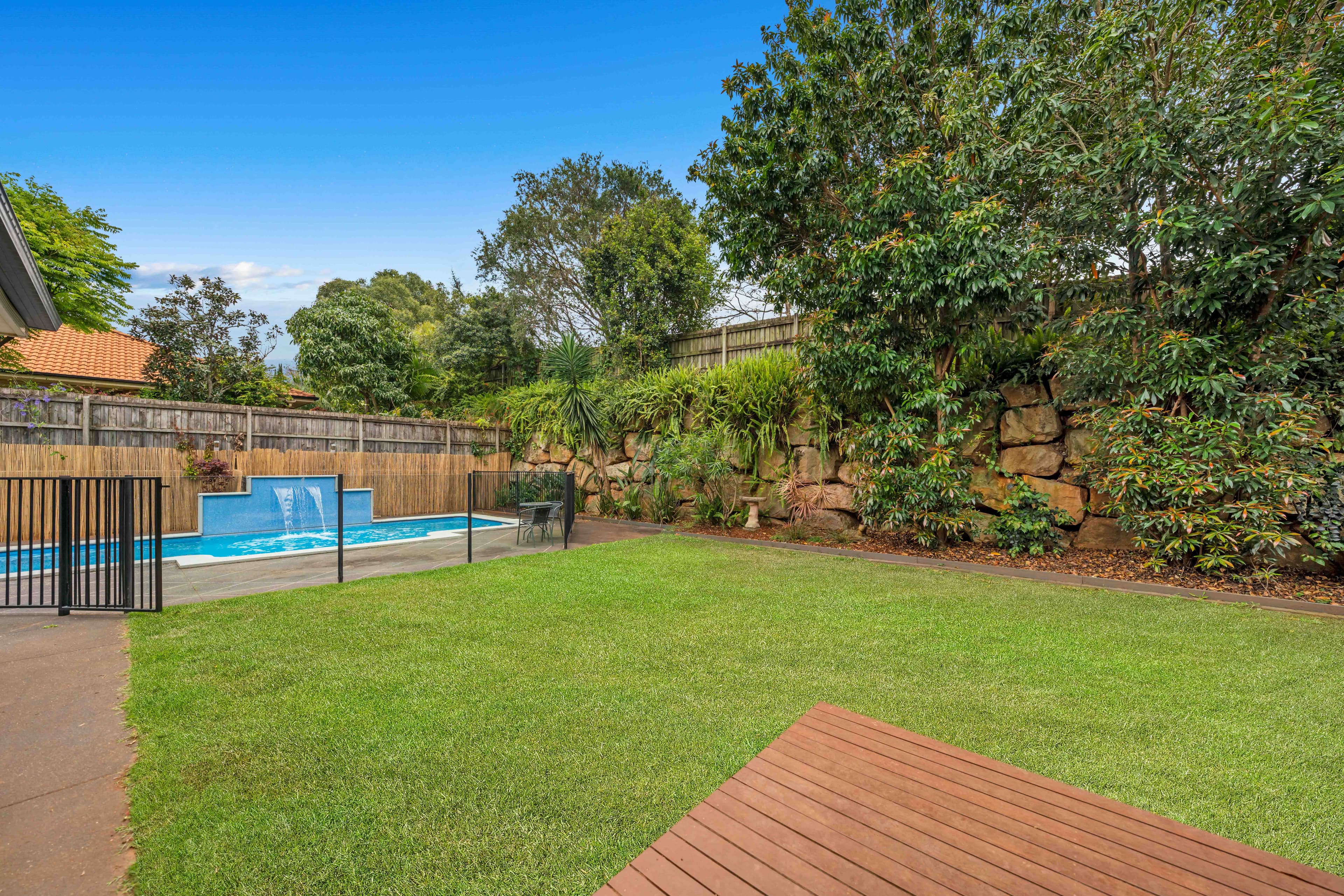 19 Aquila Street, Redland Bay, Redland Bay - Thumbnail 7