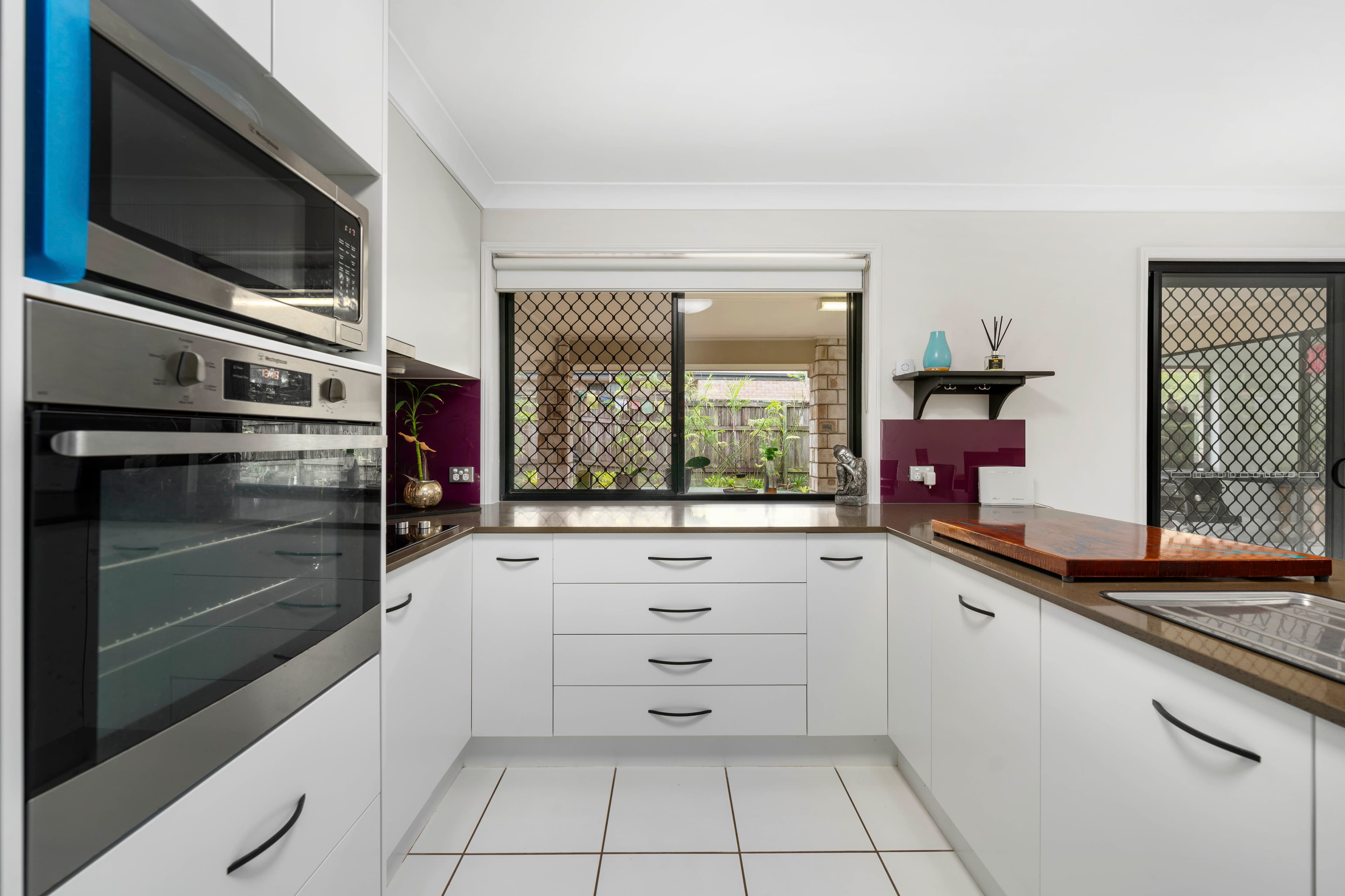 44 Ebony Crescent, Redland Bay, Redland Bay - Thumbnail 3