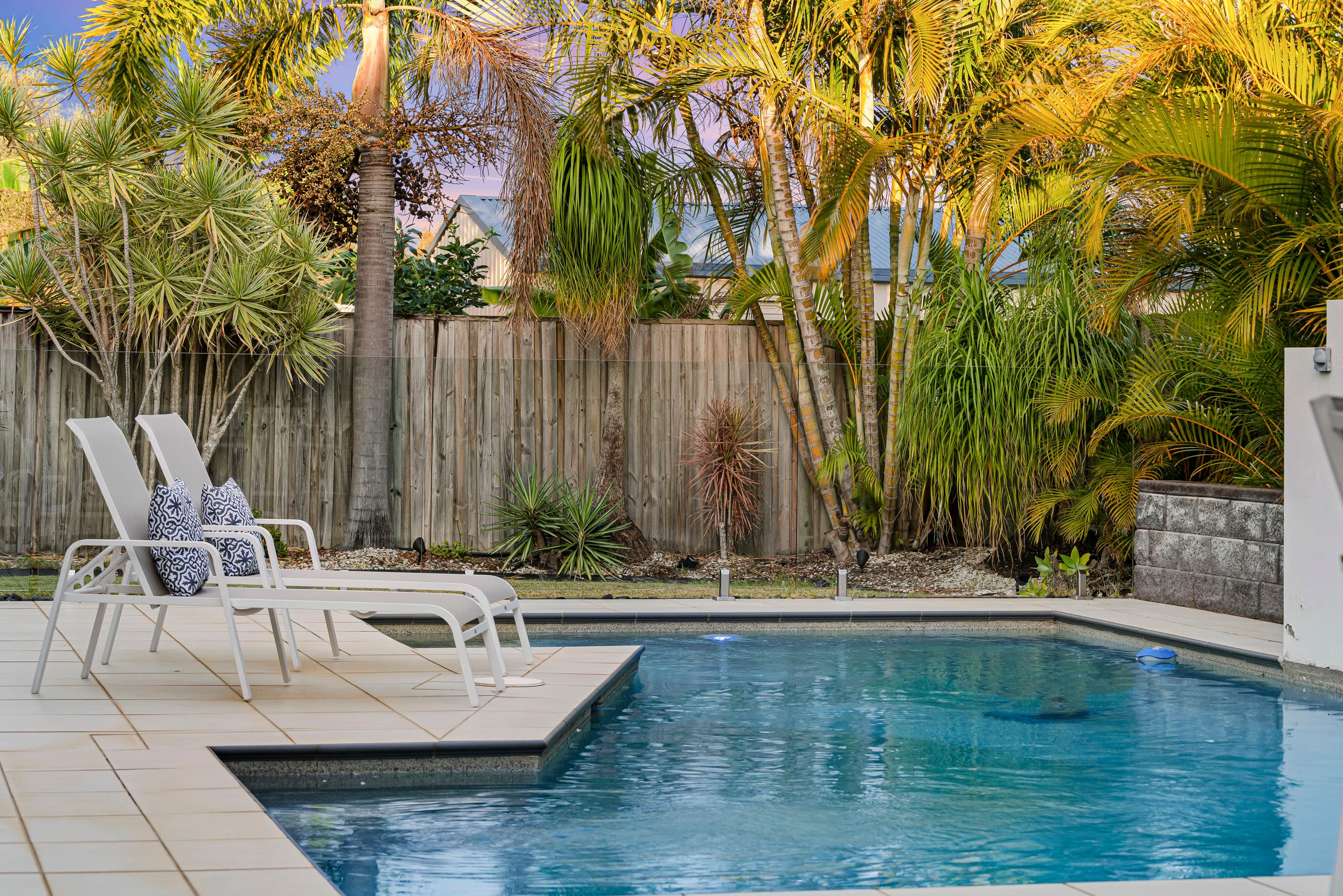 18 Poynter Street, Redland Bay, Redland Bay - Thumbnail 2