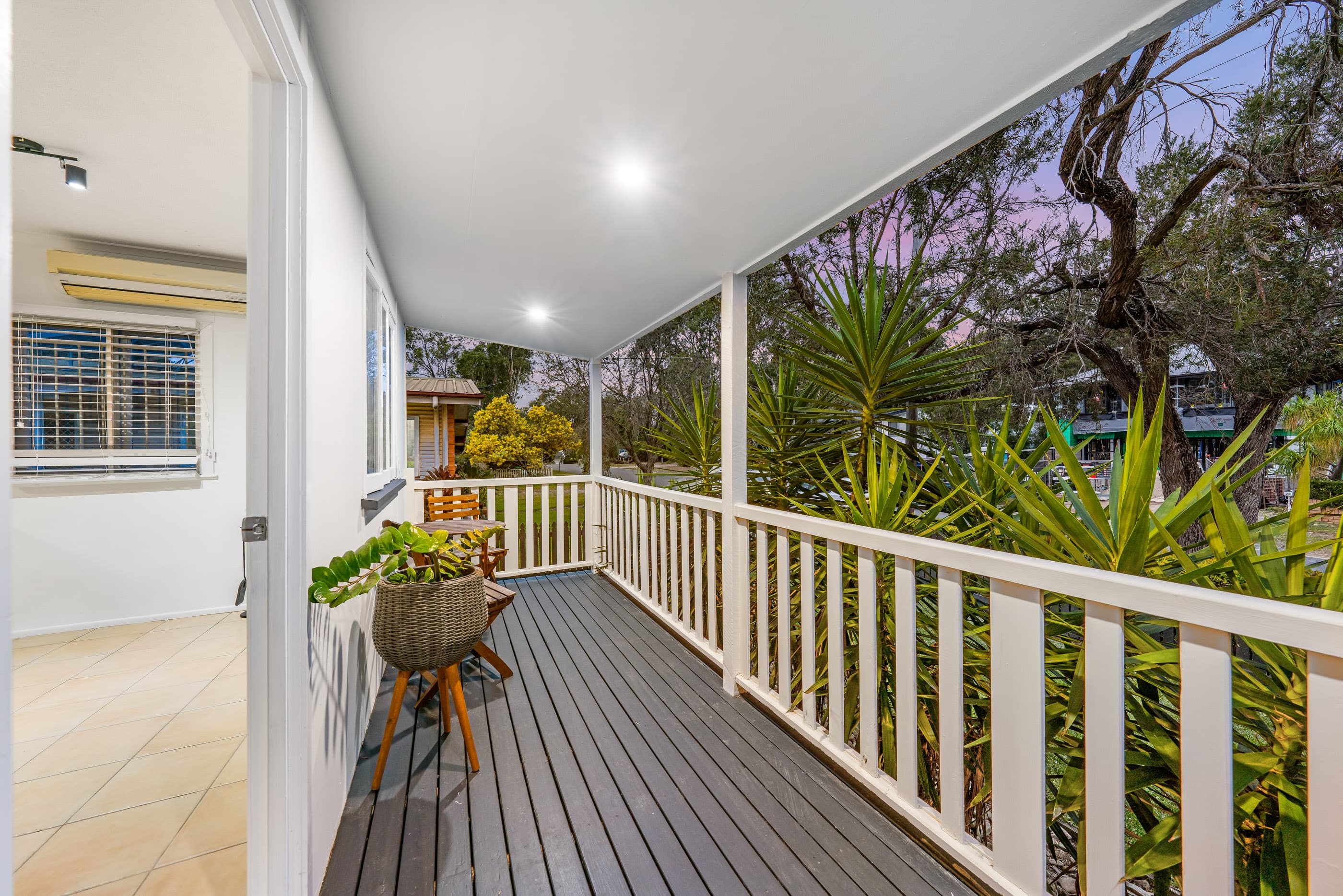 11 Roy Street, Thorneside, Thorneside - Thumbnail 3