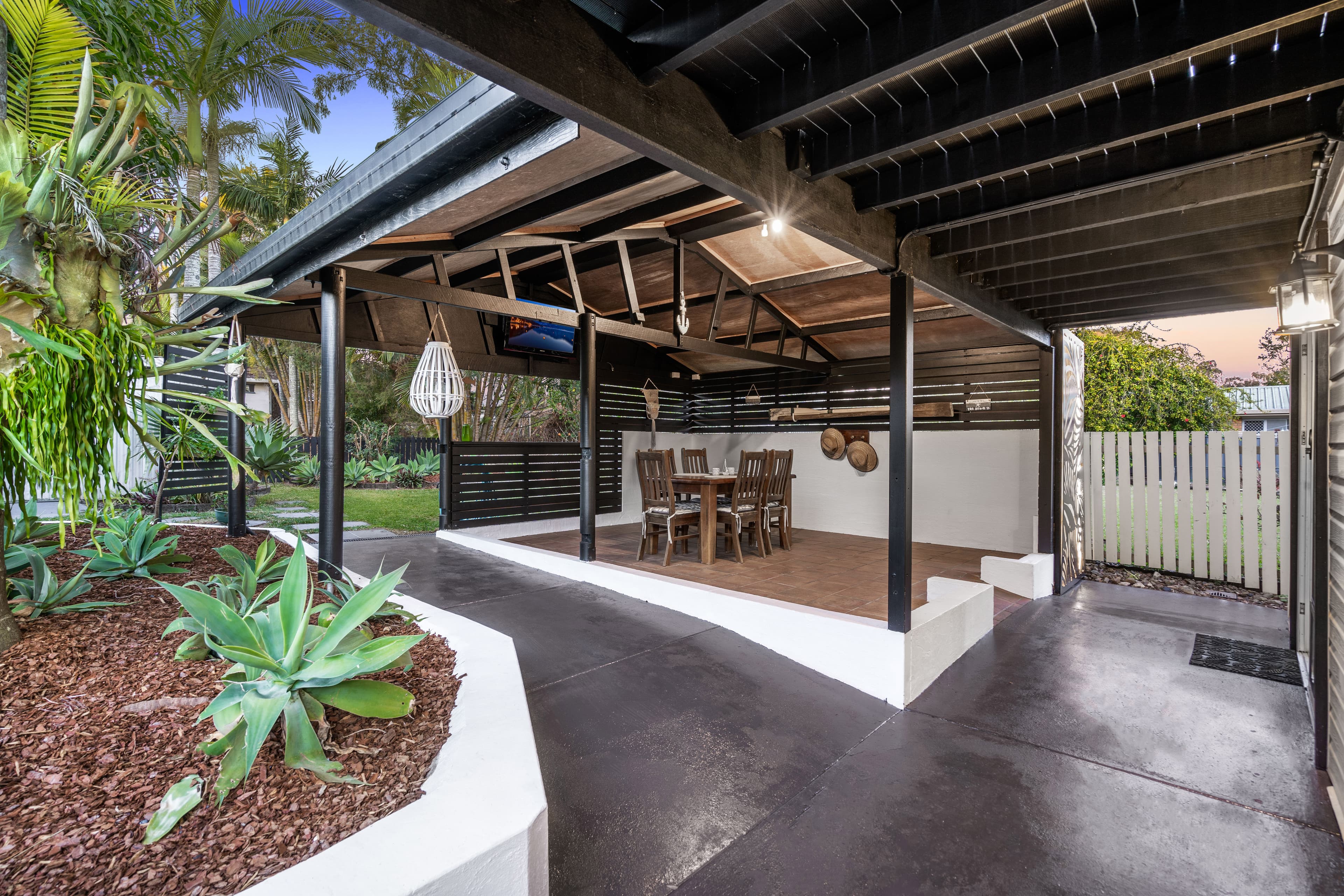 157 Mooroondu Road, Thorneside, Thorneside - Thumbnail 3