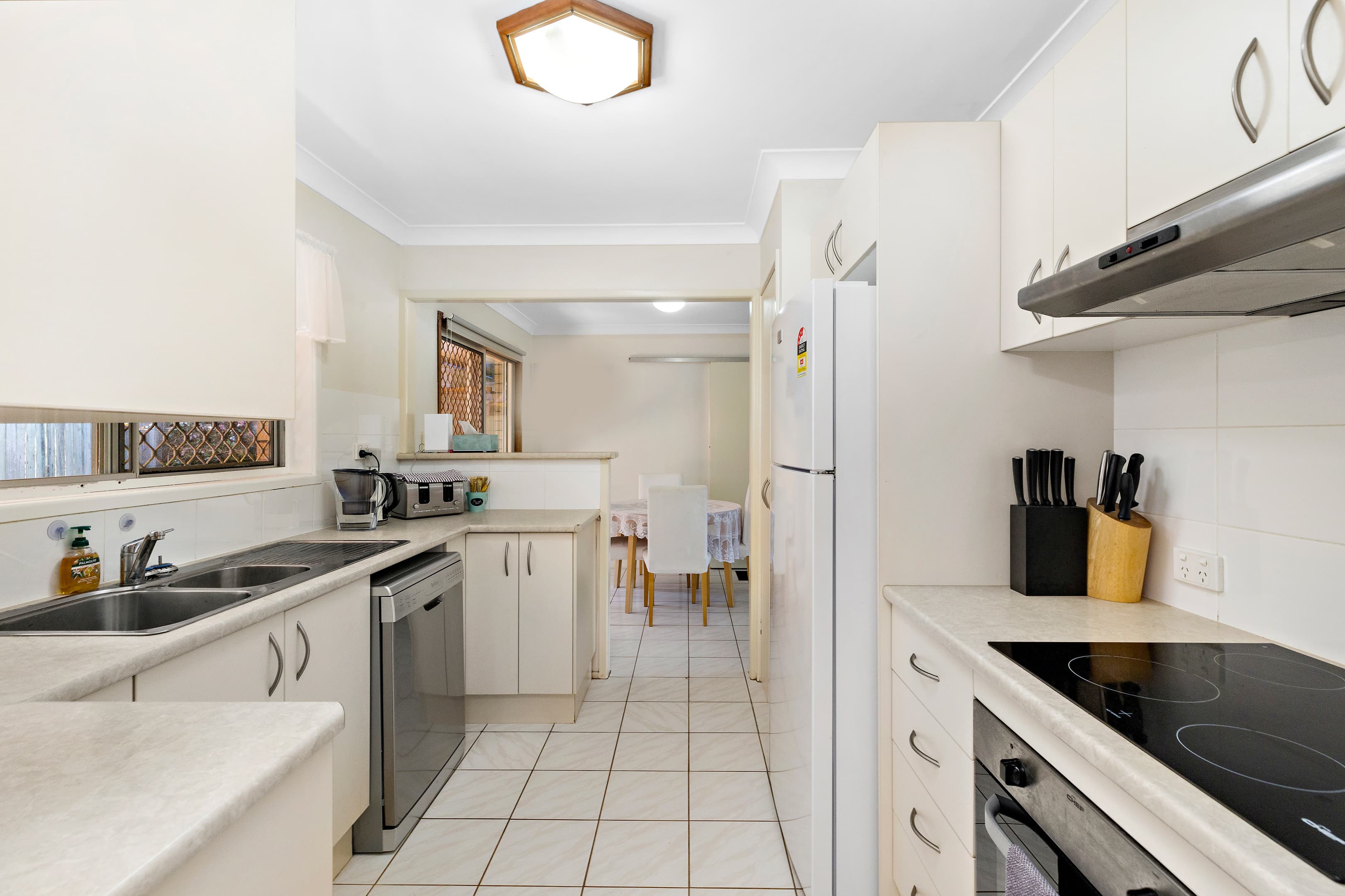 52 Point O'Halloran Road, Victoria Point, Victoria Point - Thumbnail 8