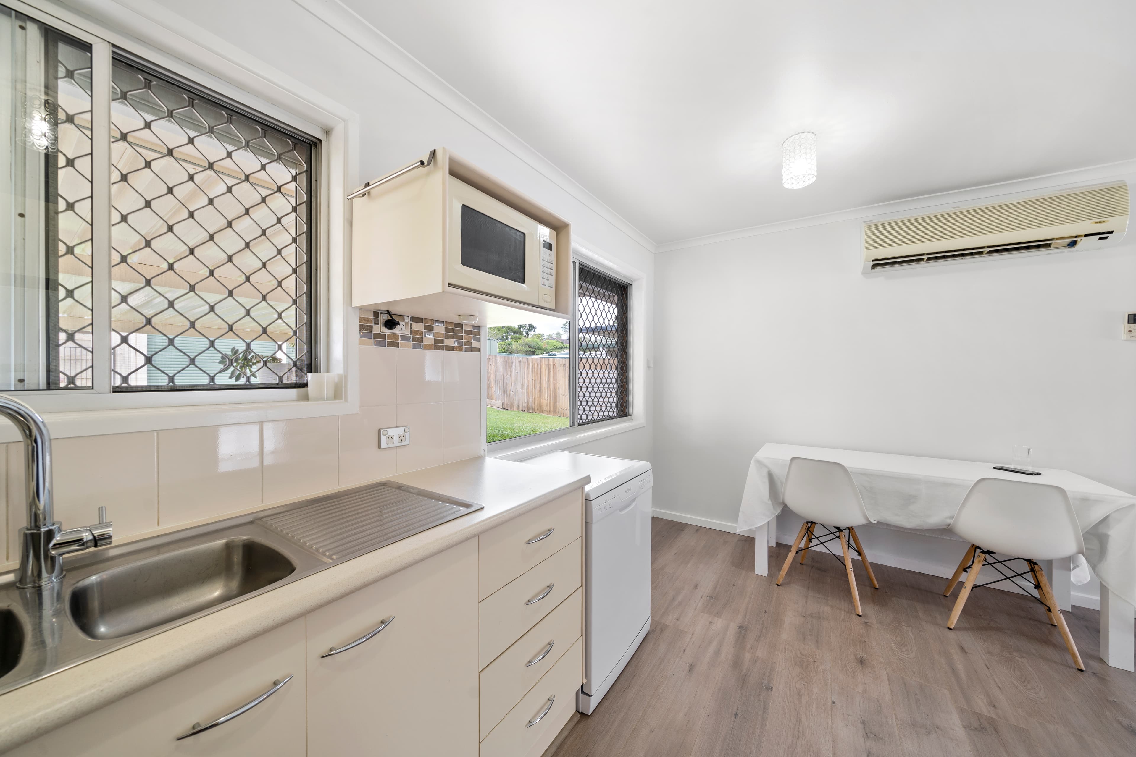 55 Sycamore Parade, Victoria Point, Victoria Point - Thumbnail 4