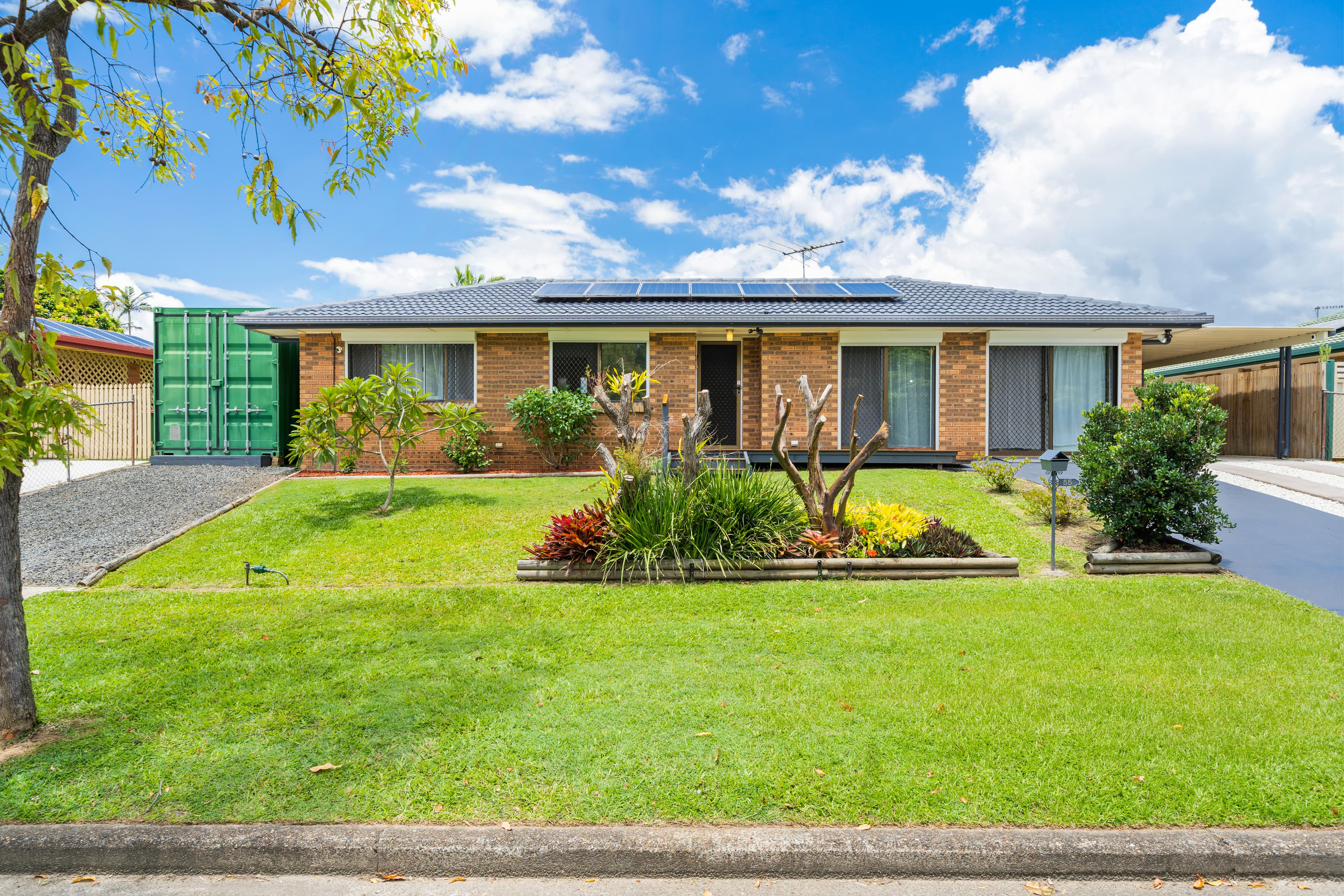 55 Sycamore Parade, Victoria Point, Victoria Point - Thumbnail 2