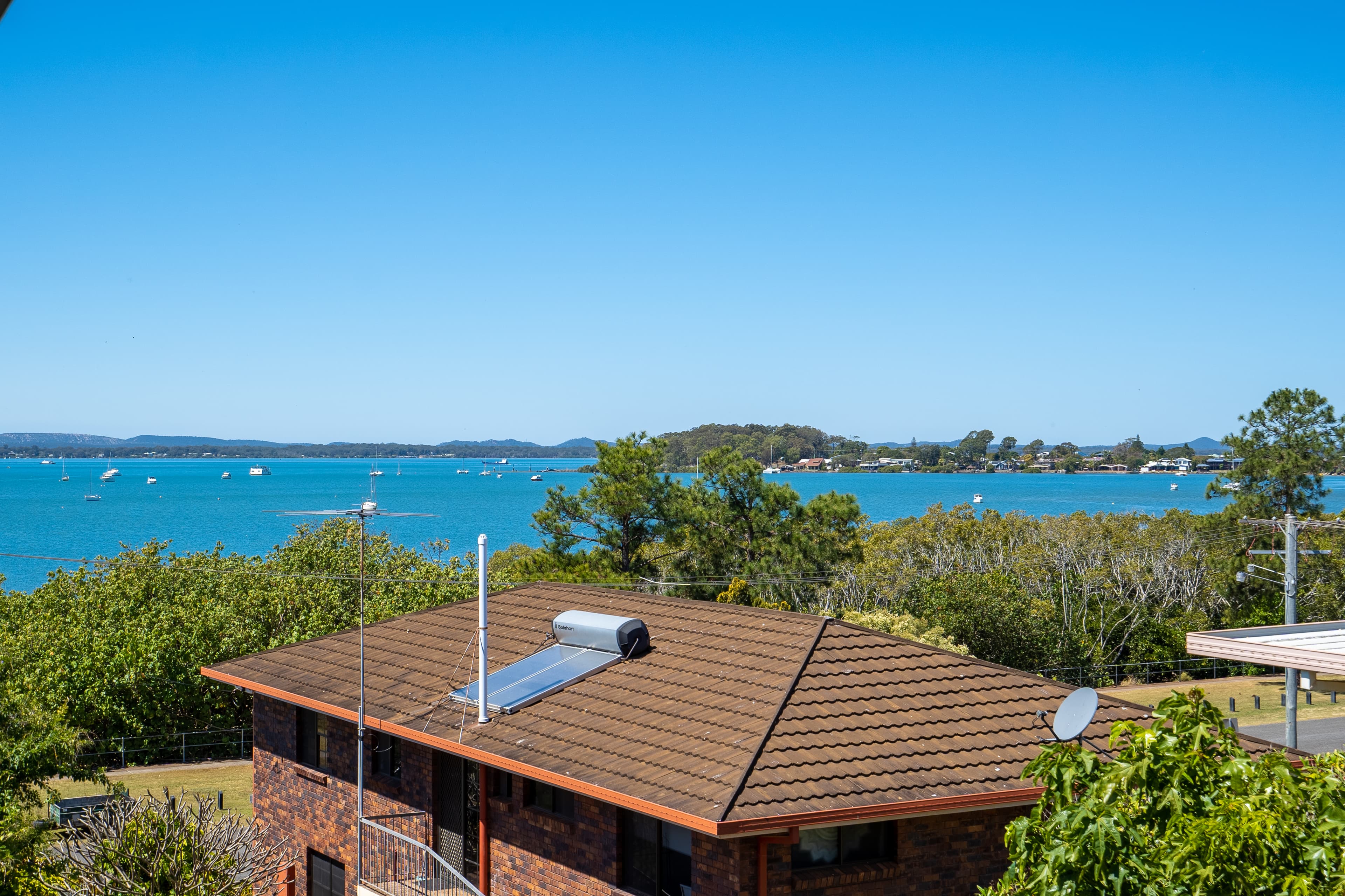 24 Macadamia Street, Victoria Point, Victoria Point - Thumbnail 4