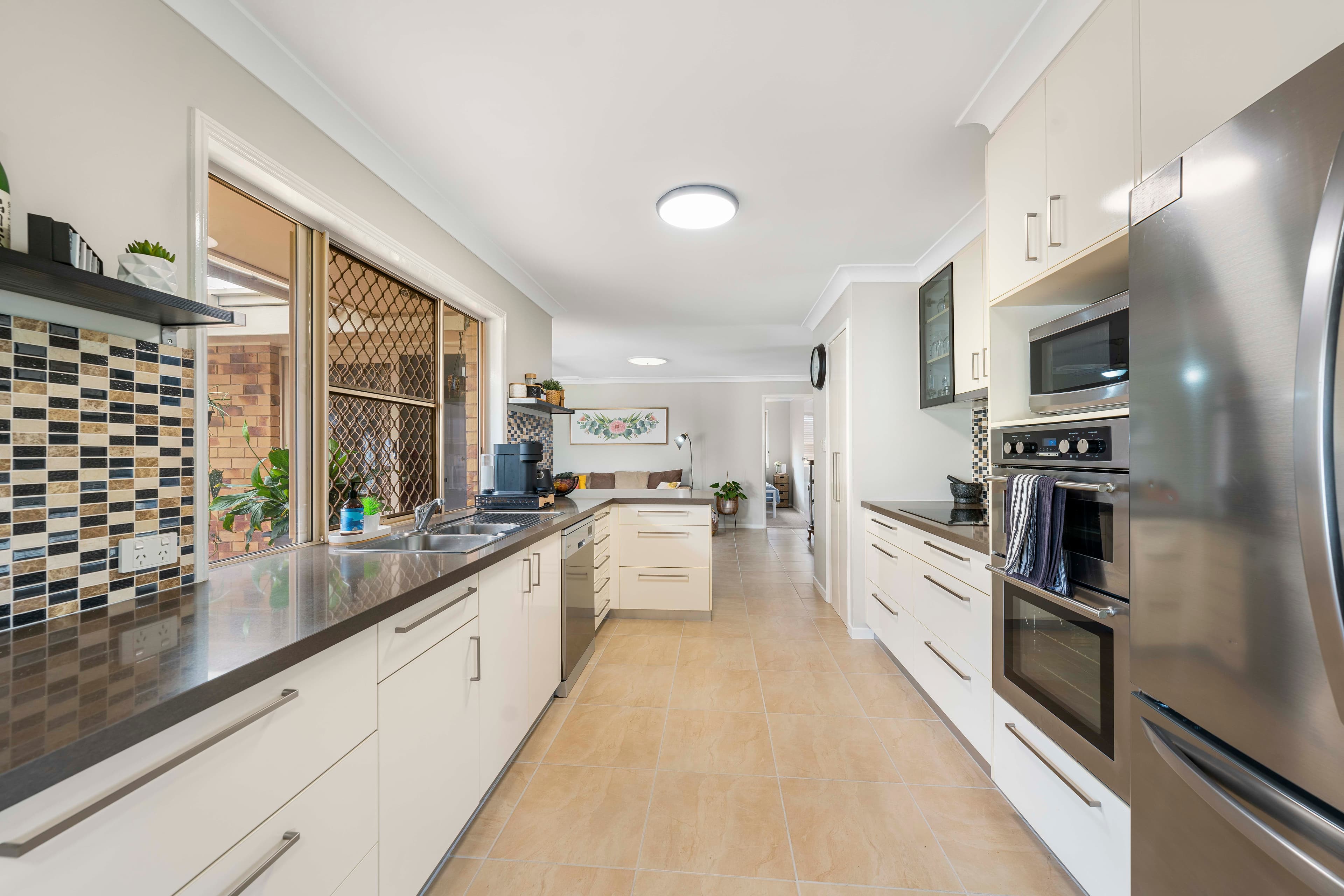 21 Frances Street, Victoria Point, Victoria Point - Thumbnail 8