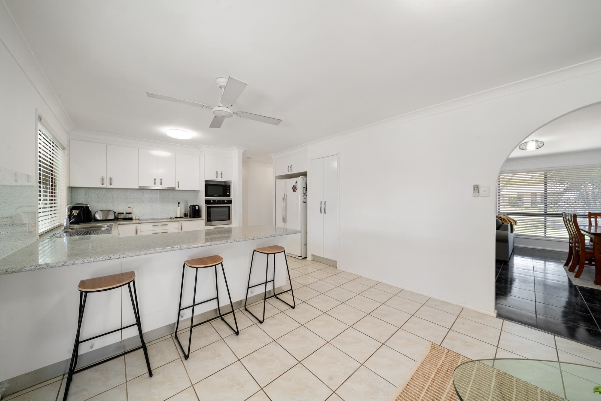 11 Wisteria Court, Victoria Point, Victoria Point - Thumbnail 6