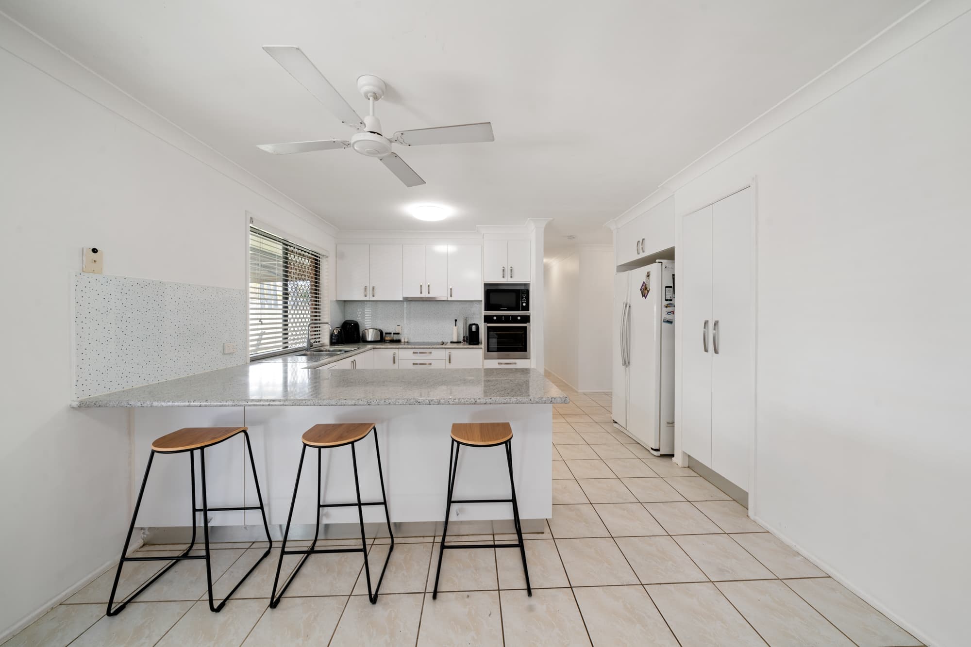 11 Wisteria Court, Victoria Point, Victoria Point - Thumbnail 5