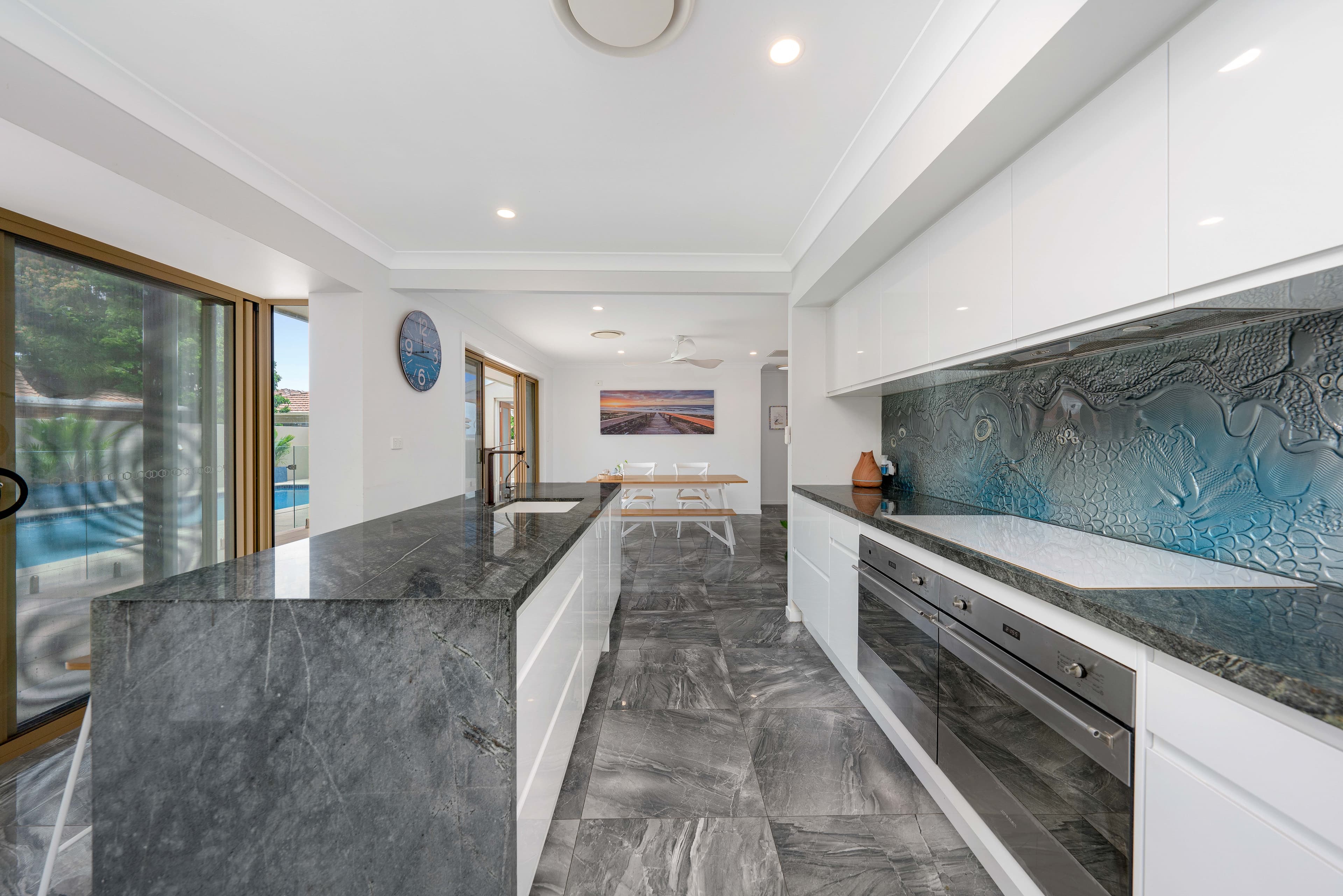 6 Sharr Street, Victoria Point, Victoria Point - Thumbnail 5