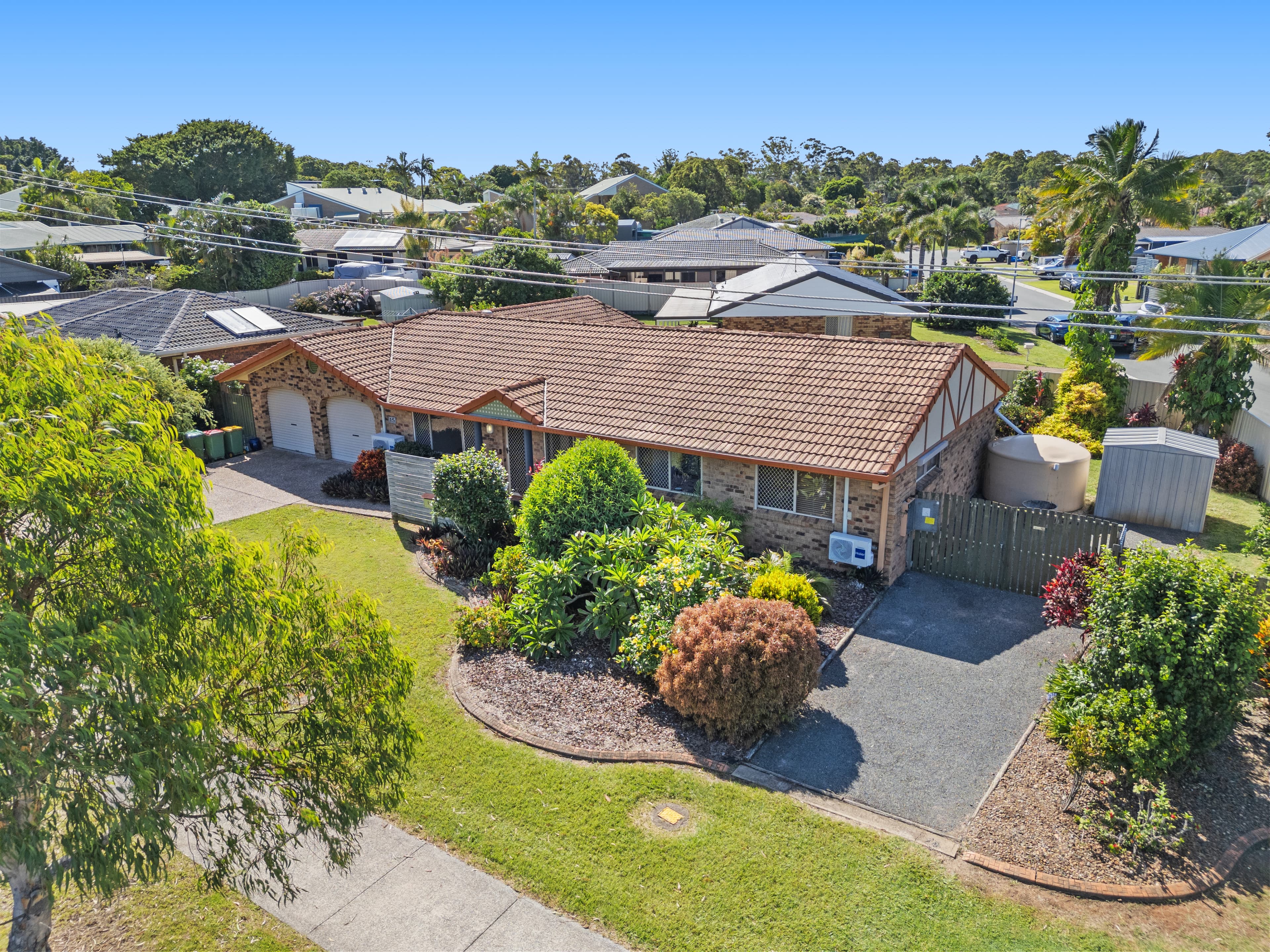 15 Benfer Road, Victoria Point, Victoria Point - Image 1
