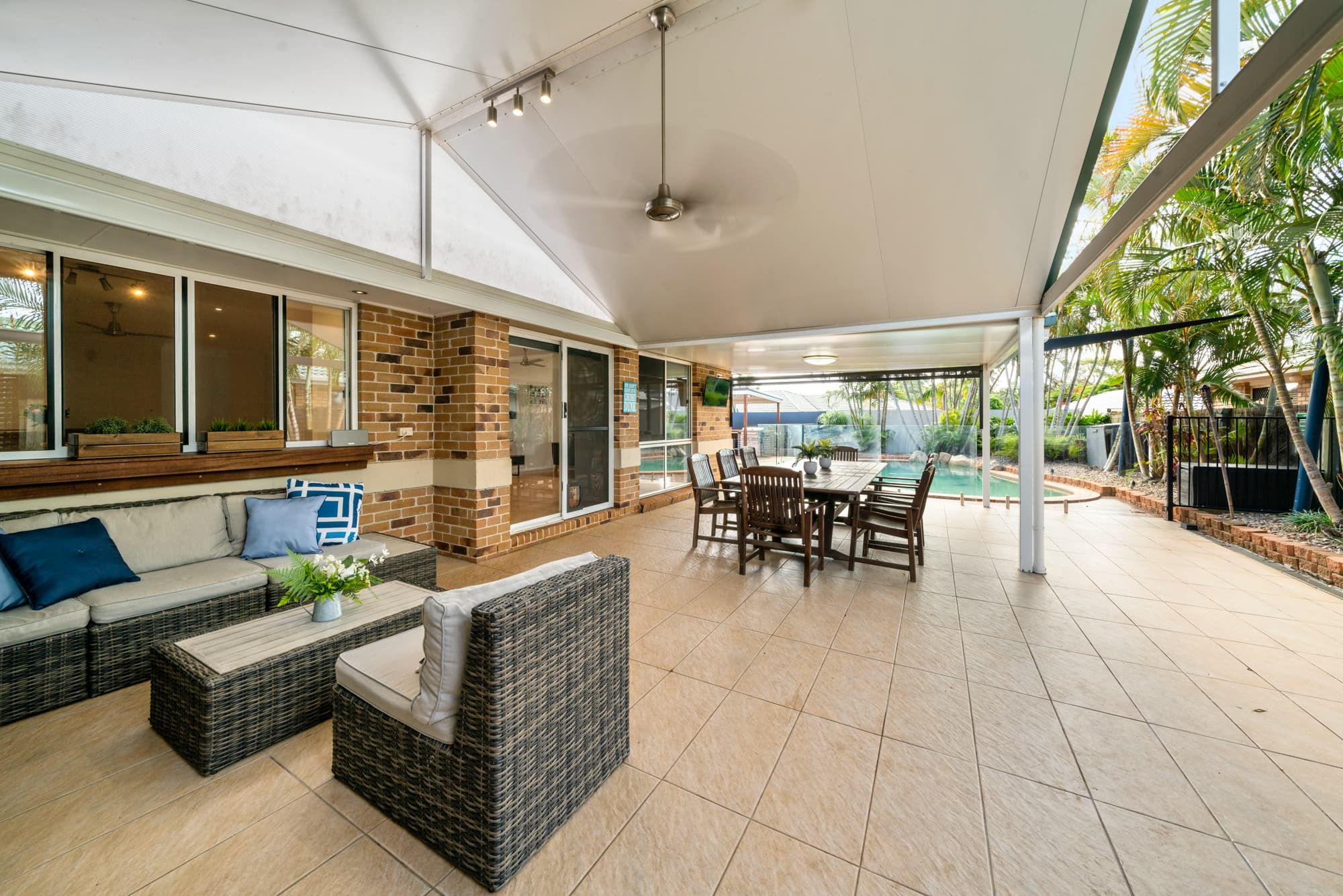 12 Trafalgar Drive, Victoria Point, Victoria Point - Thumbnail 3